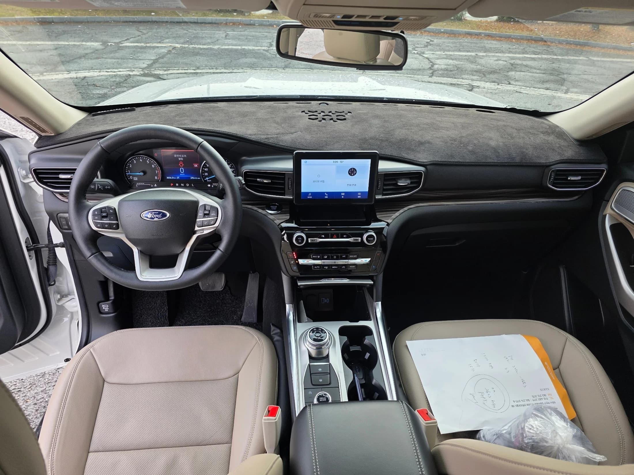 Ford EXPLORER 2.3 LimIted 4WD, 2023 г. 3674 км. — фото 9