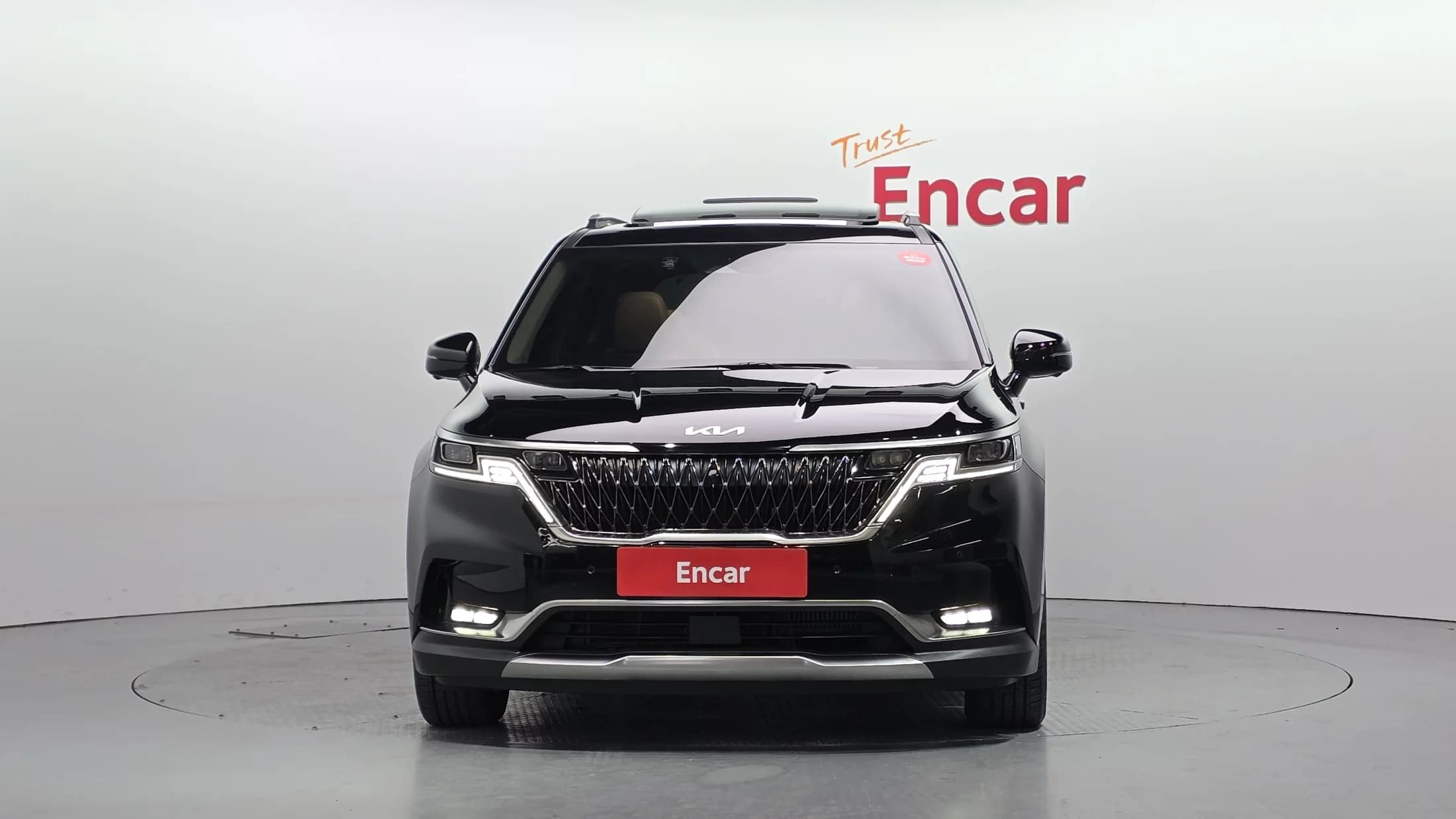 Kia Carnival 9-Seater Signature, 2021 г. 69953 км. — фото 3