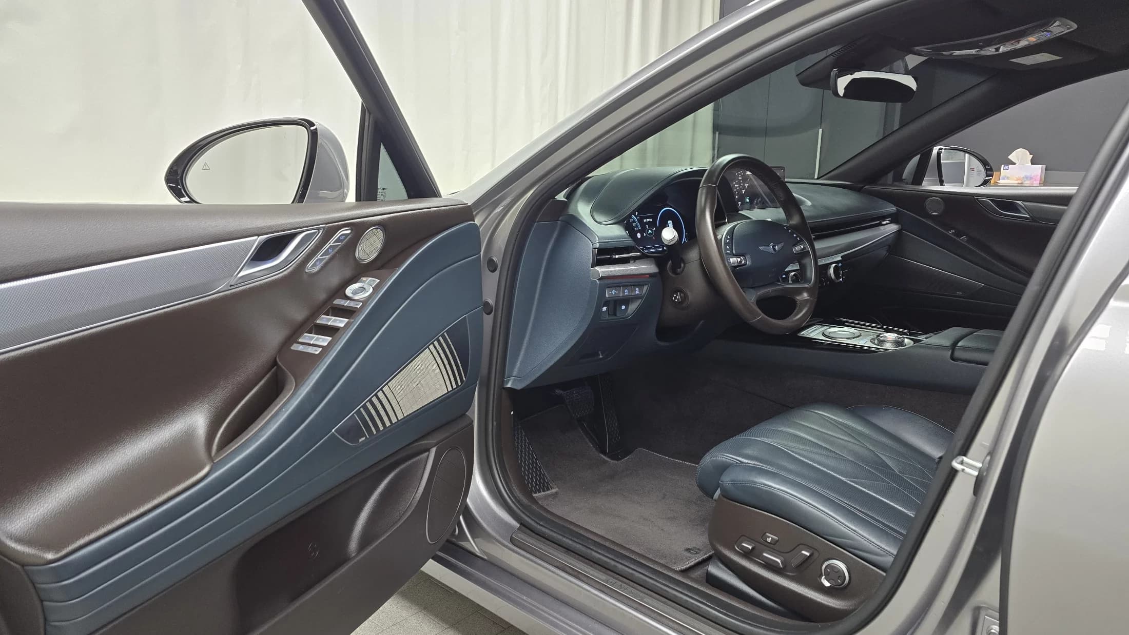 Genesis G80 Gasoline 2.5 Turbo AWD, 2022 г. 131816 км. — фото 11
