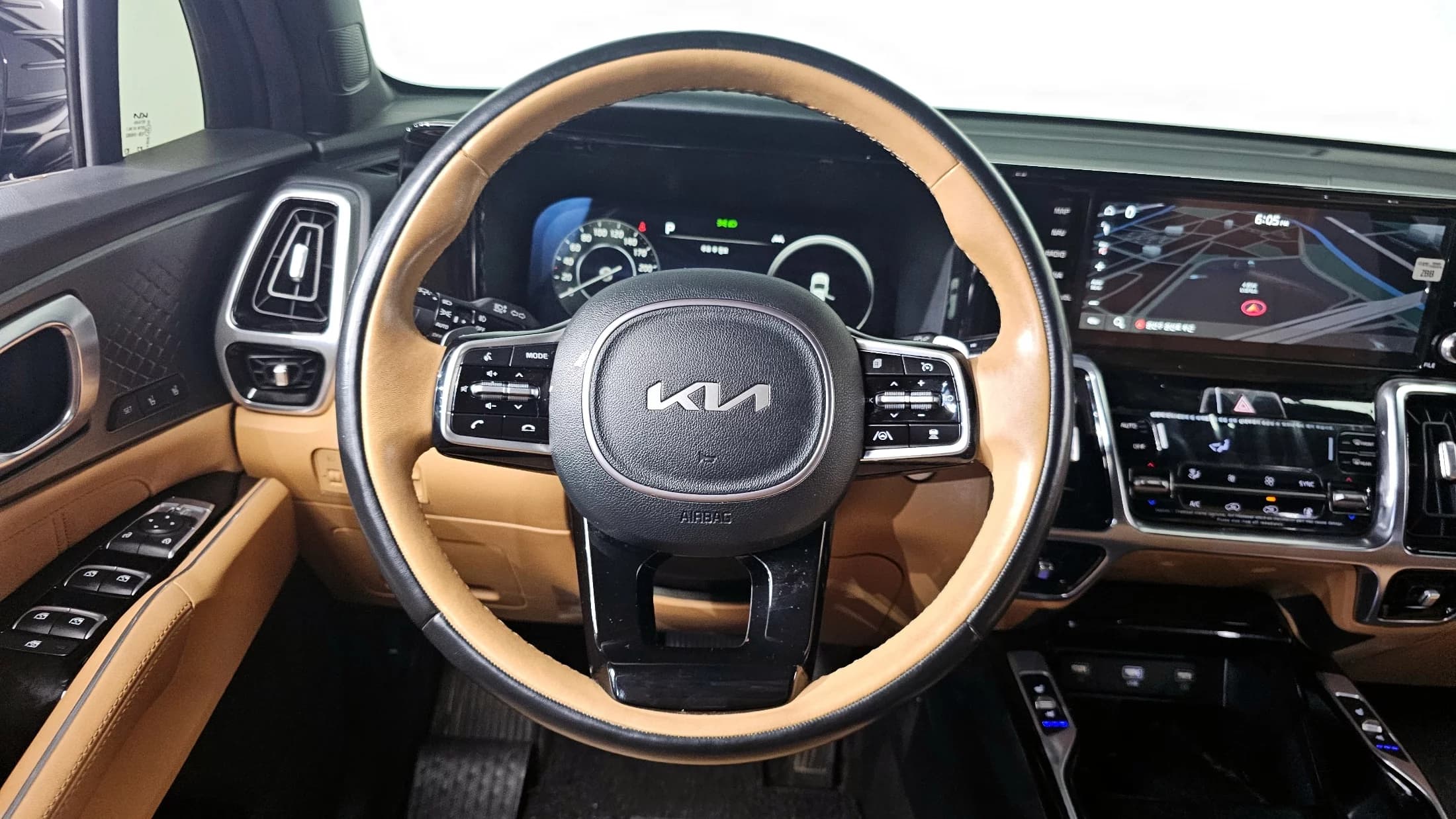 Kia Sorento Gasoline 2.5T 2WD Noblesse, 2022 г. 64704 км. — фото 13