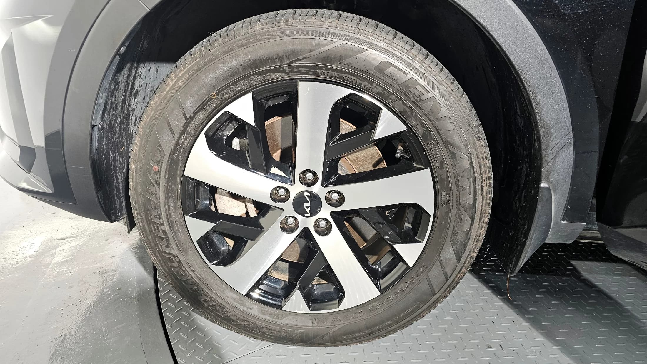Kia Sorento Gasoline 2.5T 2WD Noblesse, 2022 г. 64704 км. — фото 5