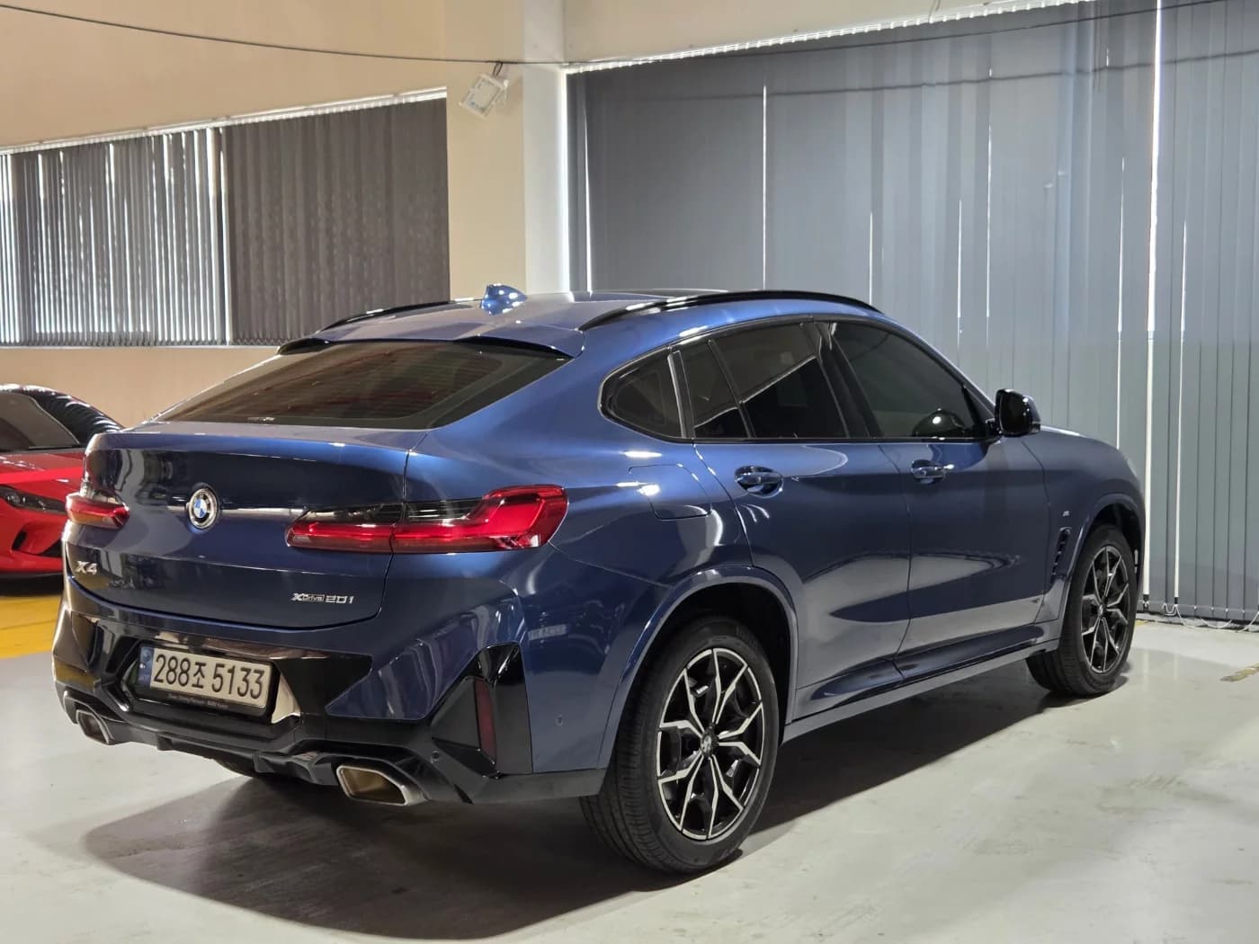 BMW X4 xDrive20i M Sport, 2022 г. 30921 км. — фото 6