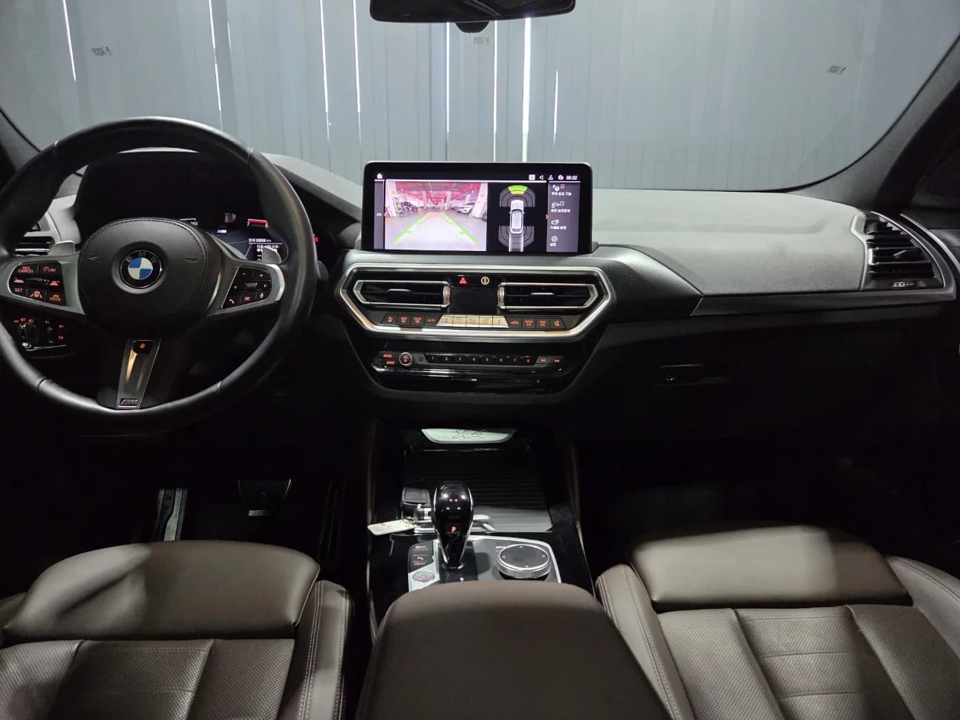 BMW X4 xDrive20i M Sport, 2022 г. 30921 км. — фото 10
