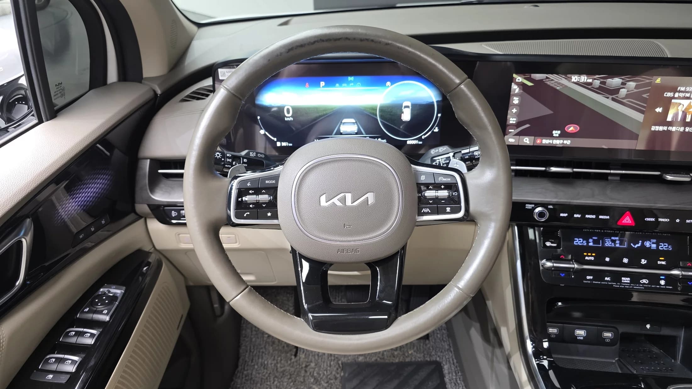Kia Carnival 7-Seater Signature, 2022 г. 83008 км. — фото 13