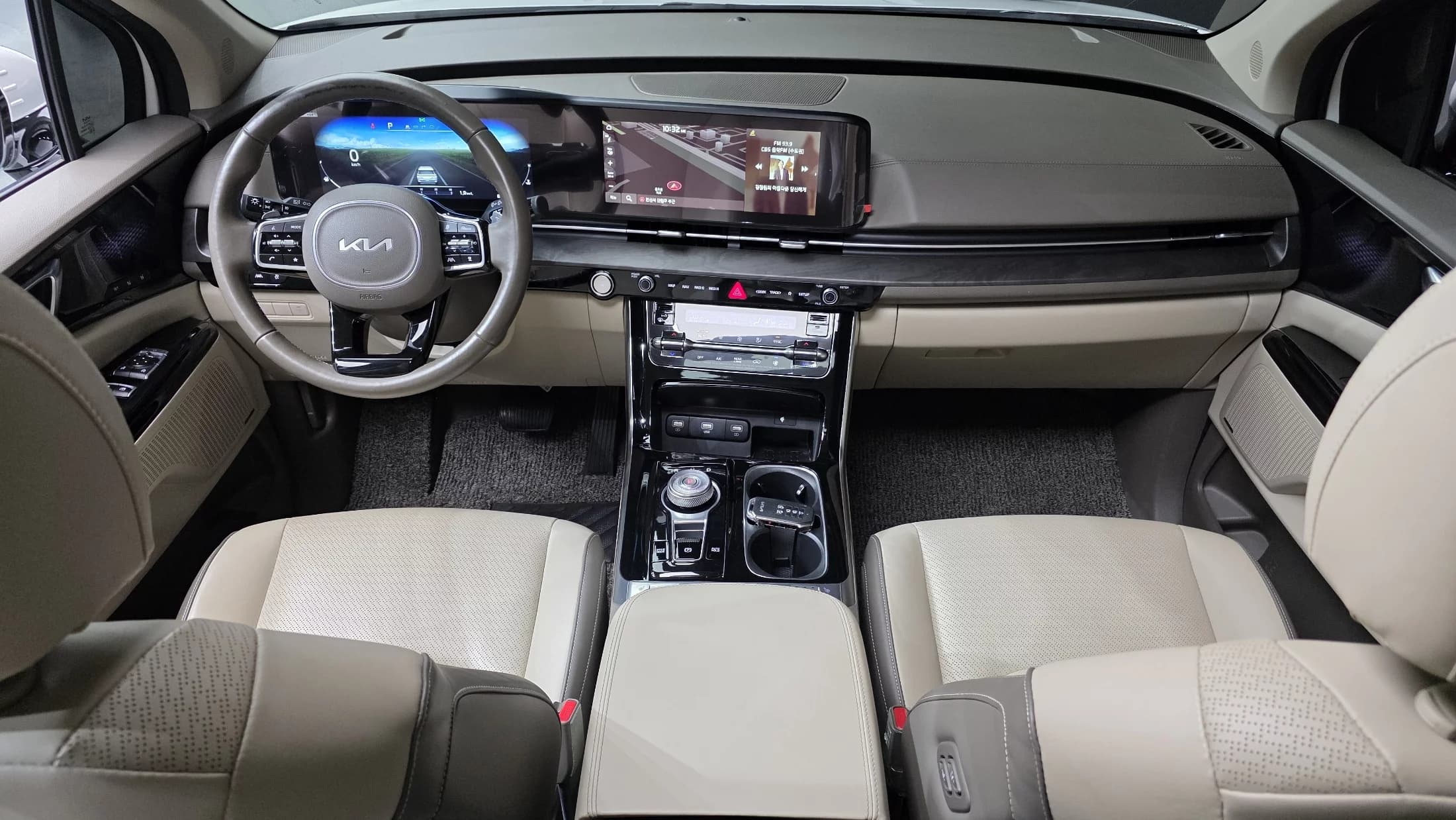 Kia Carnival 7-Seater Signature, 2022 г. 83008 км. — фото 7