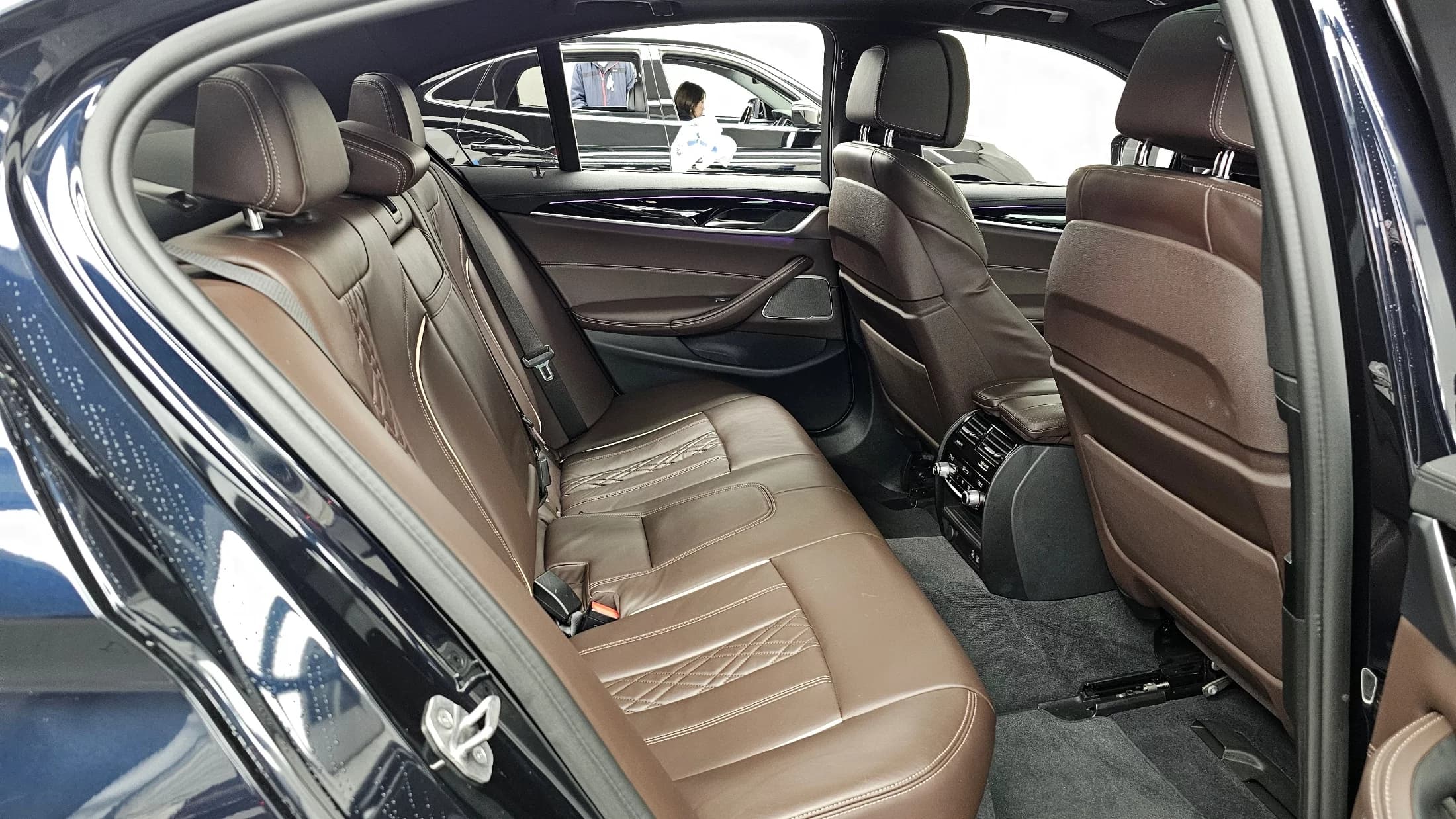 BMW 5-Series 530i M Sport Package, 2021 г. 75977 км. — фото 12