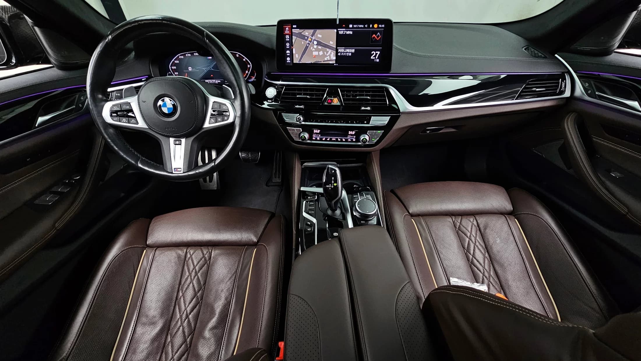 BMW 5-Series 530i M Sport Package, 2021 г. 75977 км. — фото 7