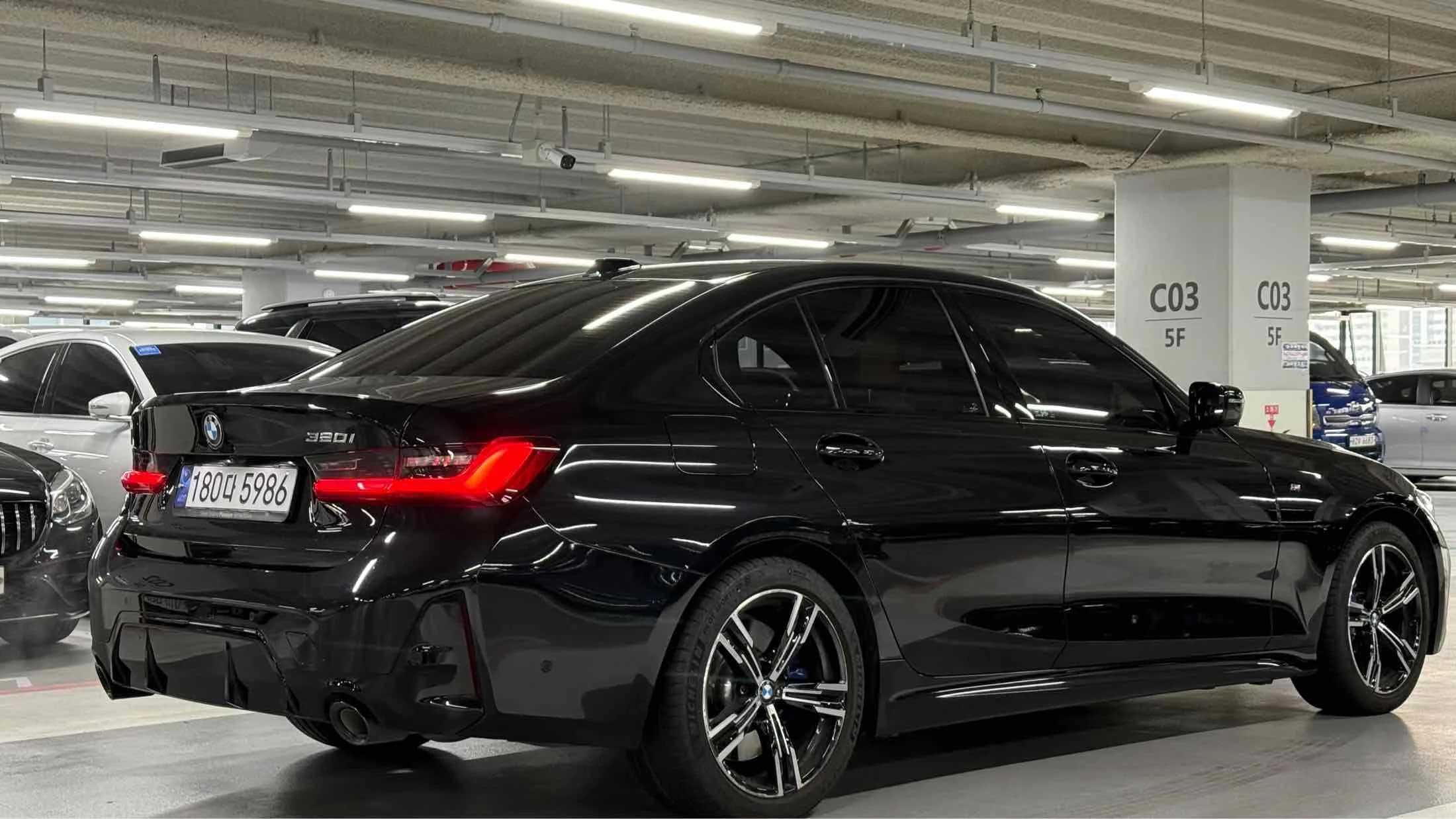 BMW 3-Series 320i M Sport, 2024 г. 17048 км. — фото 3