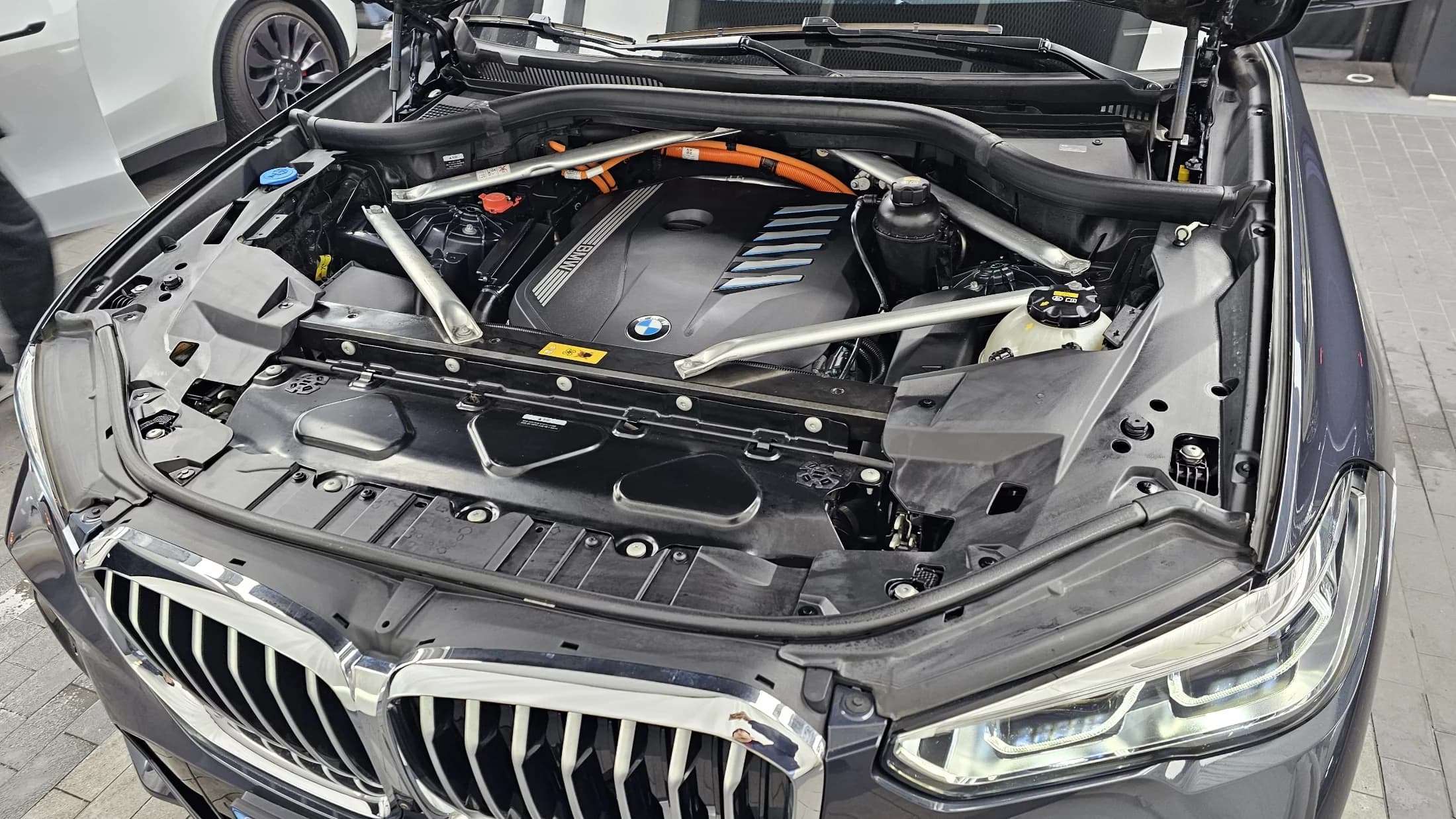 BMW X5 xDrive 45e M Sport, гибрид, 2021 г. 65266 км. — фото 6