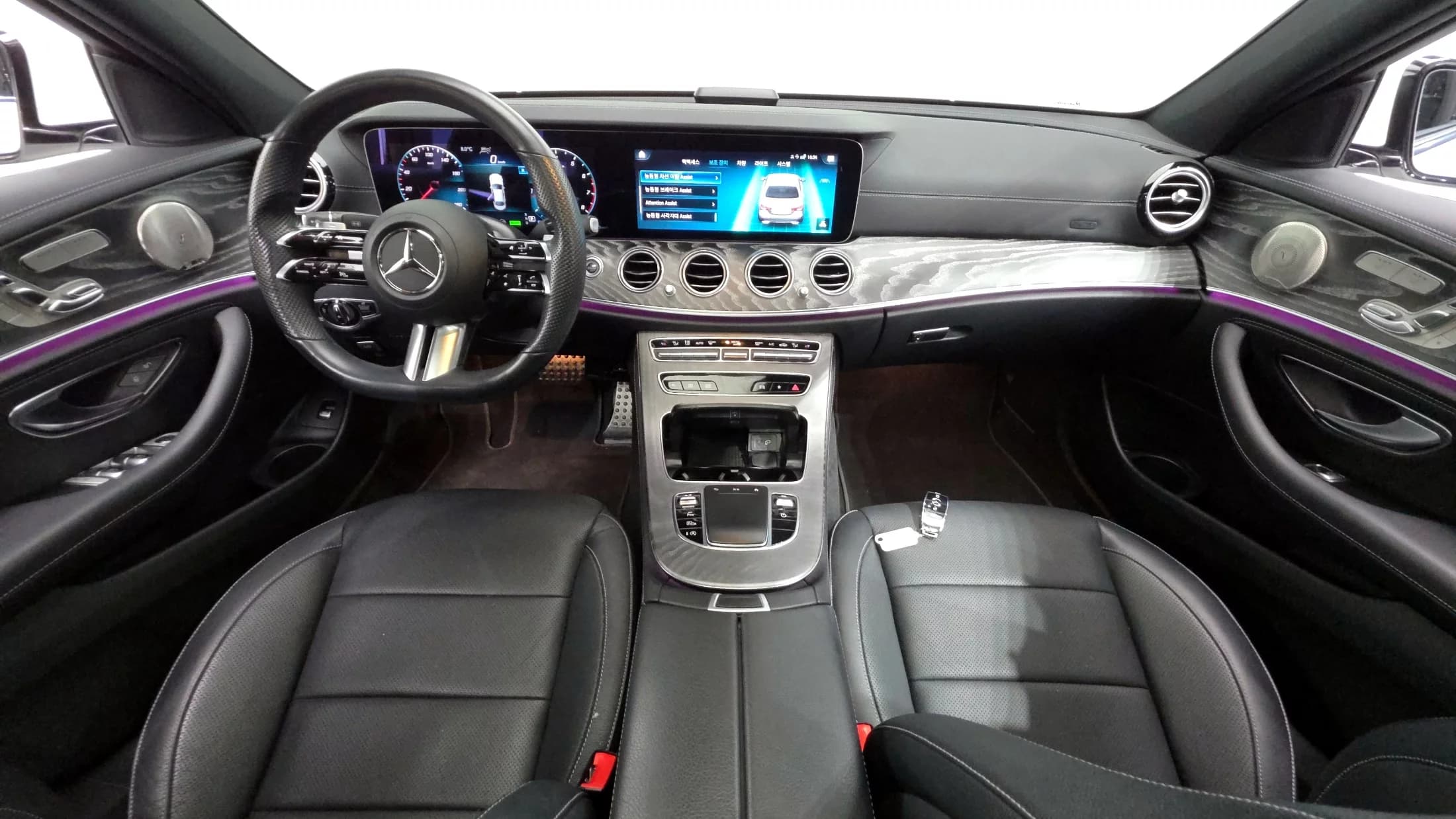 Mercedes-Benz E-Class E350 4MATIC AMG Line, 2022 г. 25993 км. — фото 7