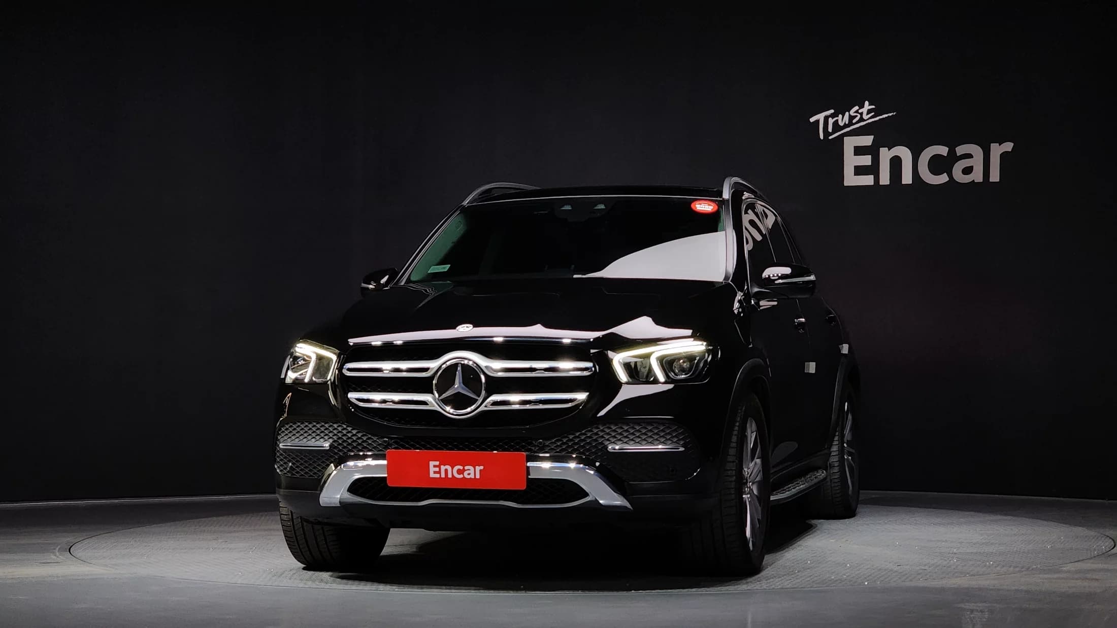 Mercedes-Benz GLE-Class GLE300d 4MATIC, 2021 г. 37963 км. — фото 3