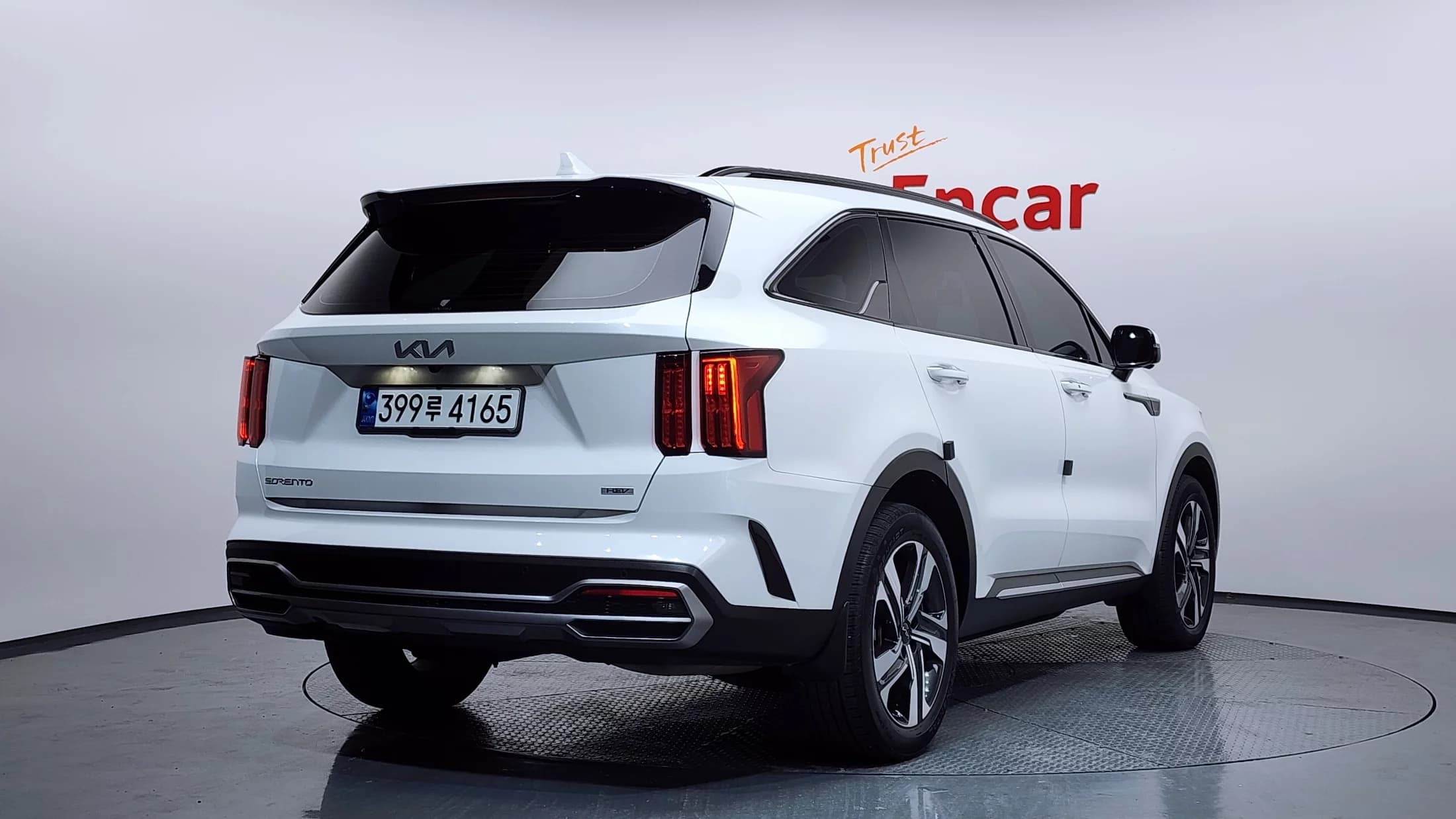 Kia Sorento HEV 1.6 2WD Gravity, гибрид, 2023 г. 45788 км. — фото 2