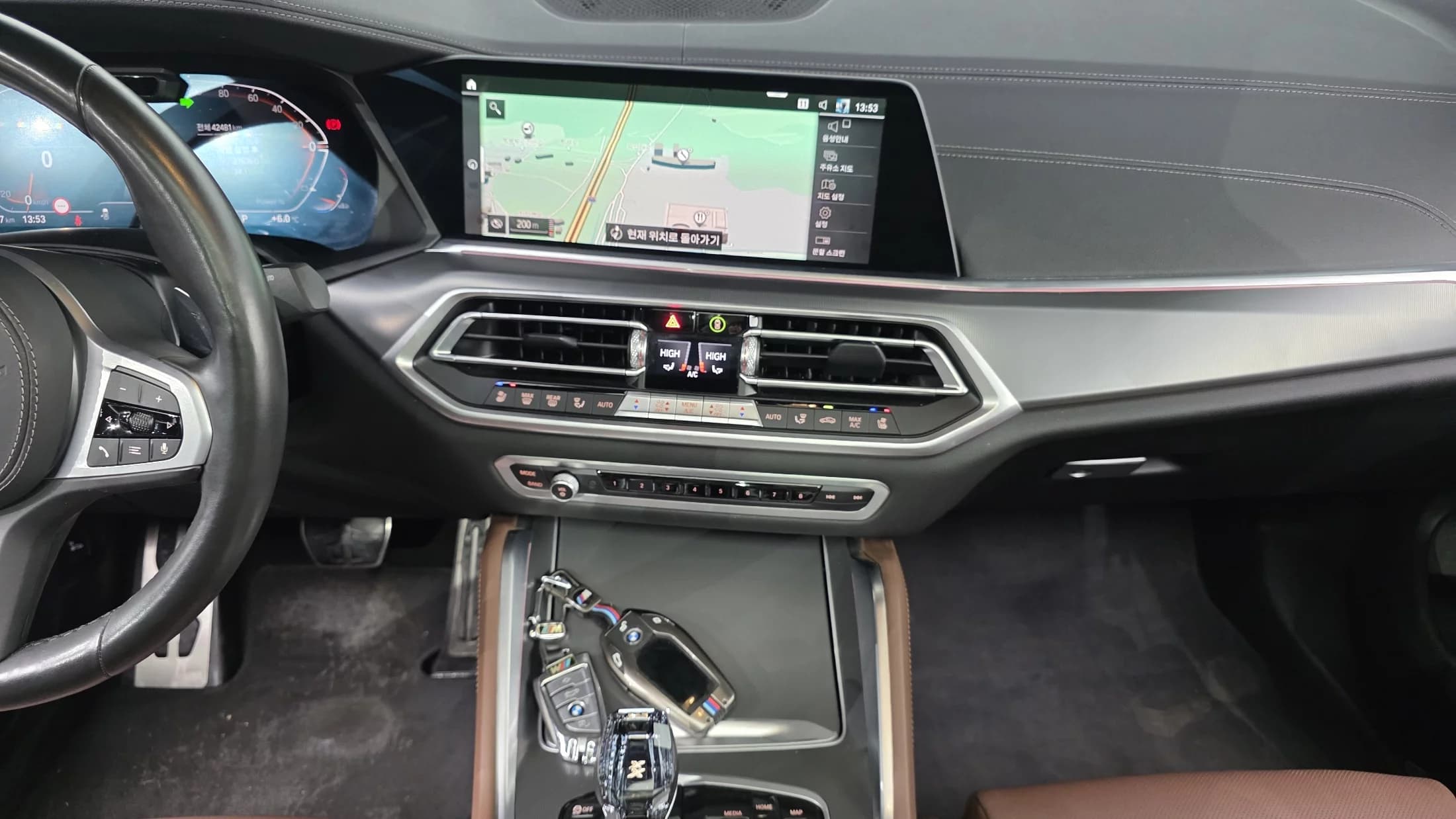 BMW X6 xDrive30d M Sport, 2021 г. 42481 км. — фото 15