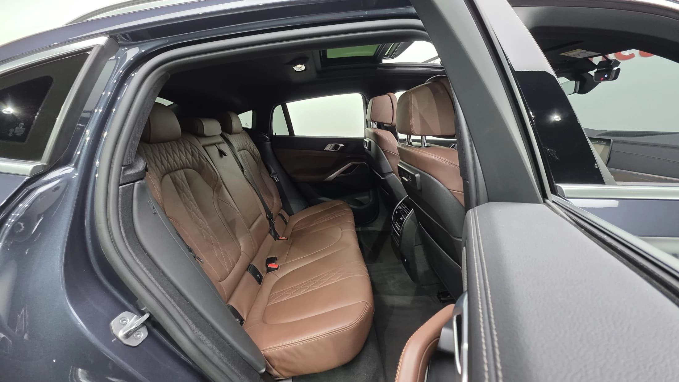 BMW X6 xDrive30d M Sport, 2021 г. 42481 км. — фото 19