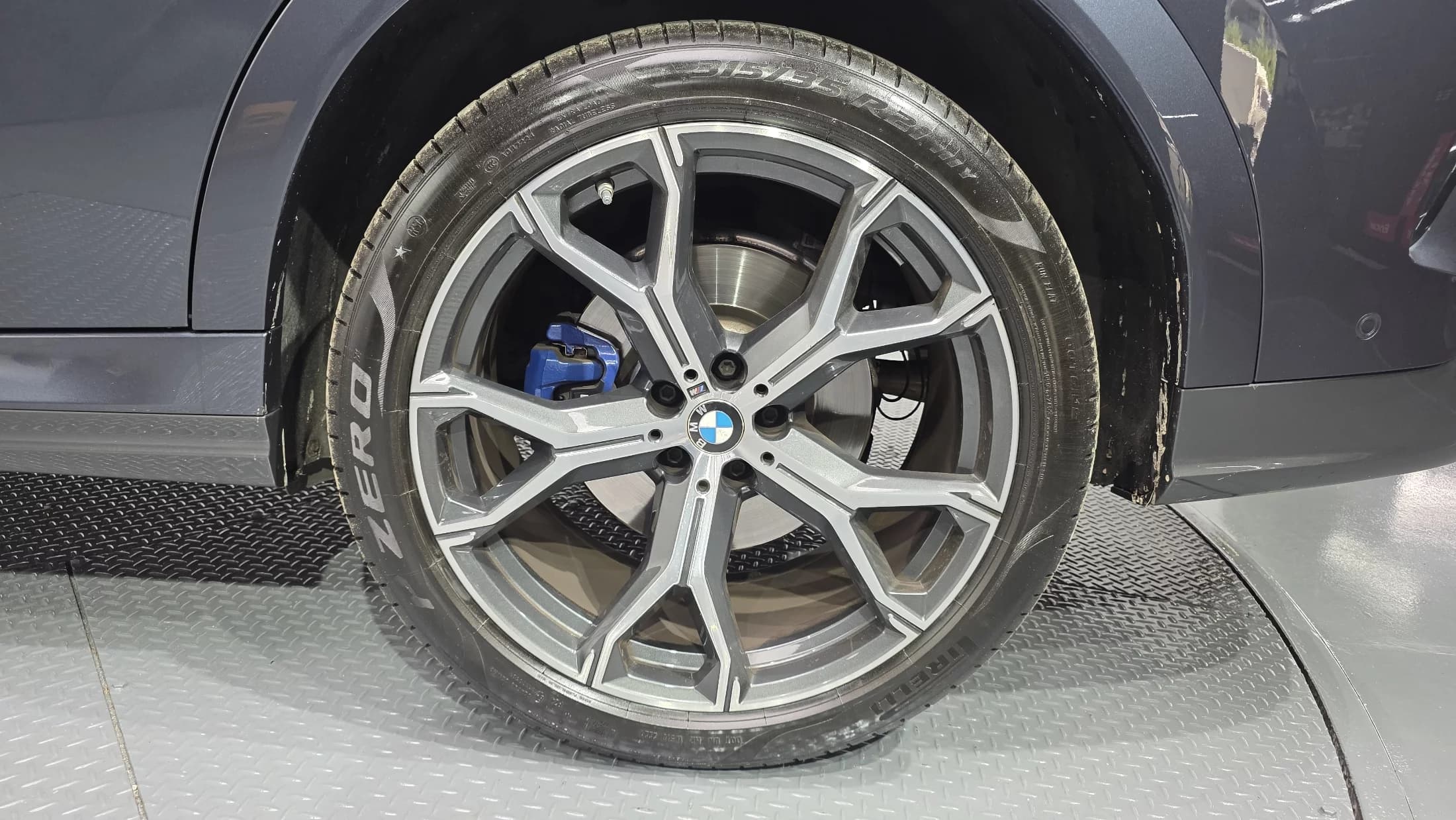 BMW X6 xDrive30d M Sport, 2021 г. 42481 км. — фото 5
