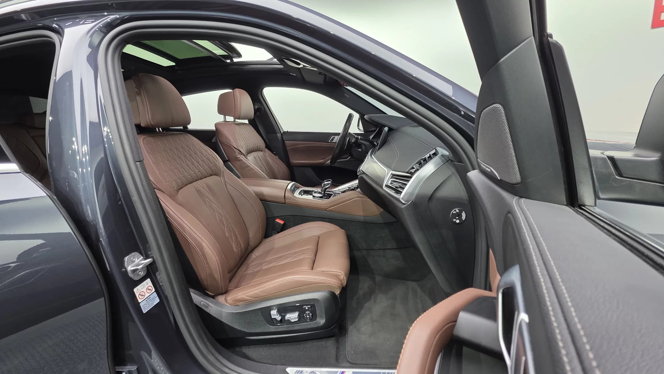 BMW X6 xDrive30d M Sport, 2021 г. 42481 км. — фото 10