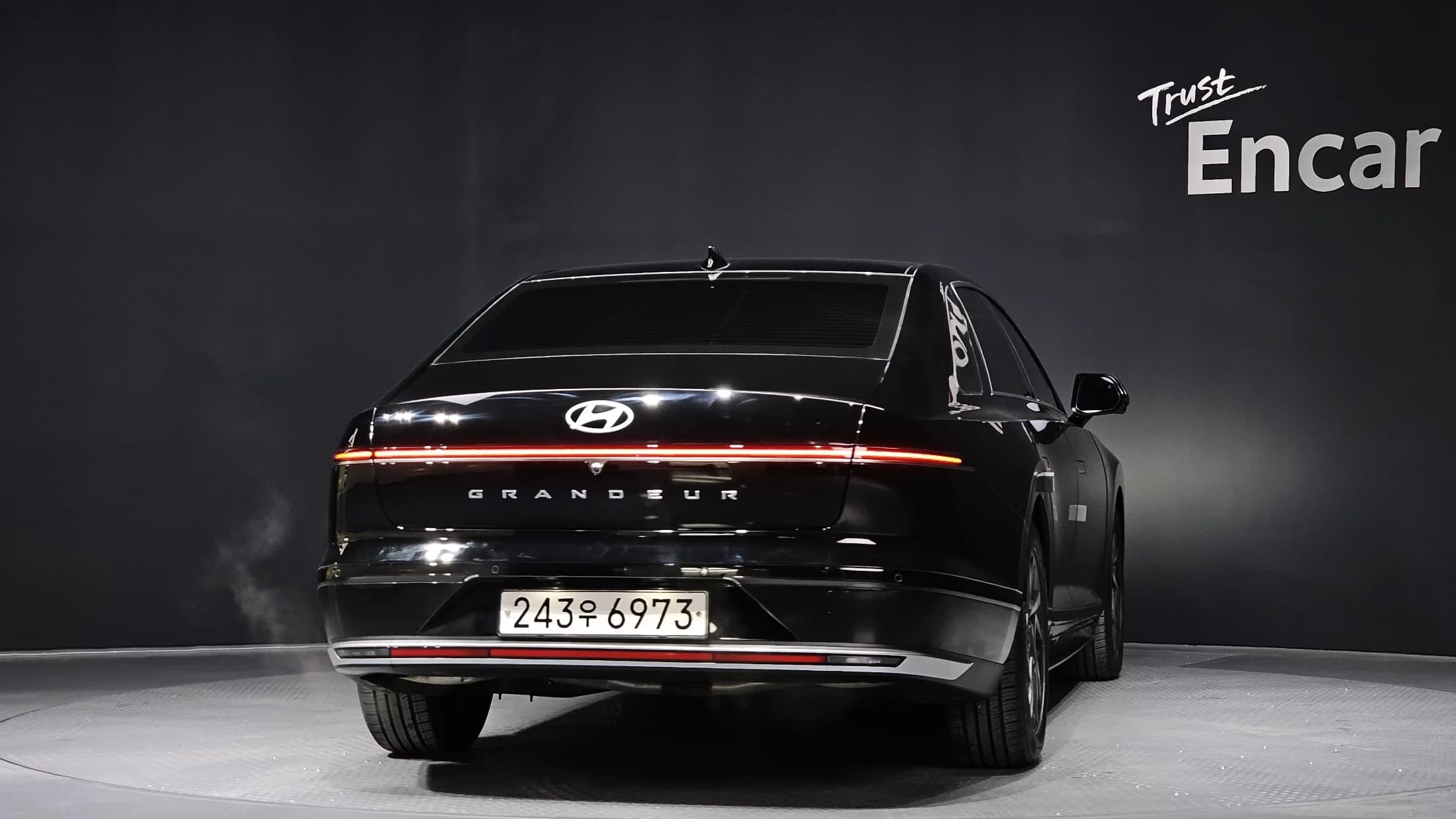 Hyundai Grandeur 3.5 Gasoline 2WD Exclusive, 2023 г. 40617 км. — фото 4