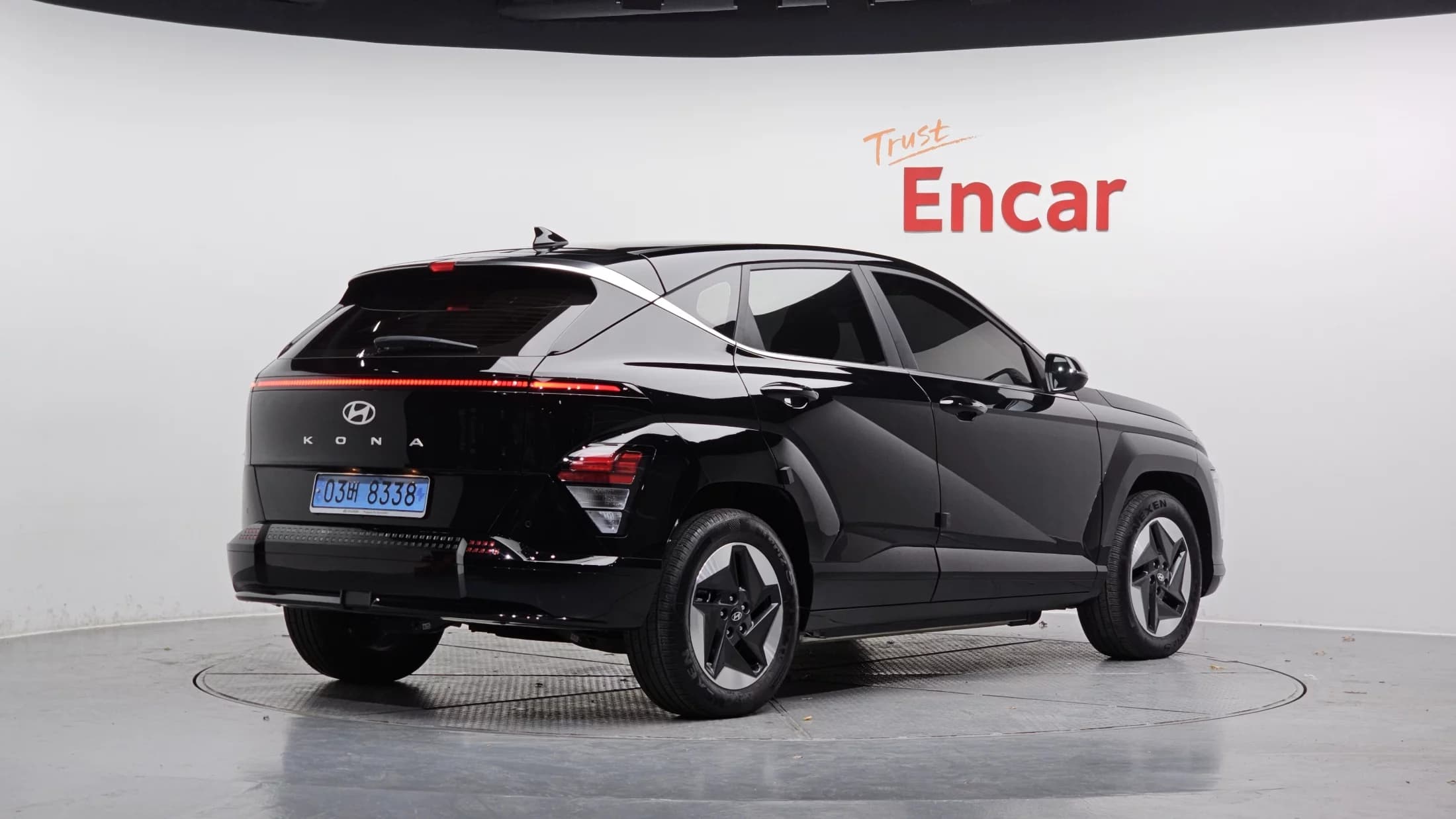 Hyundai Kona Electric Long Range Modern Plus, электромобиль, 2024 г. 25236 км. — фото 2