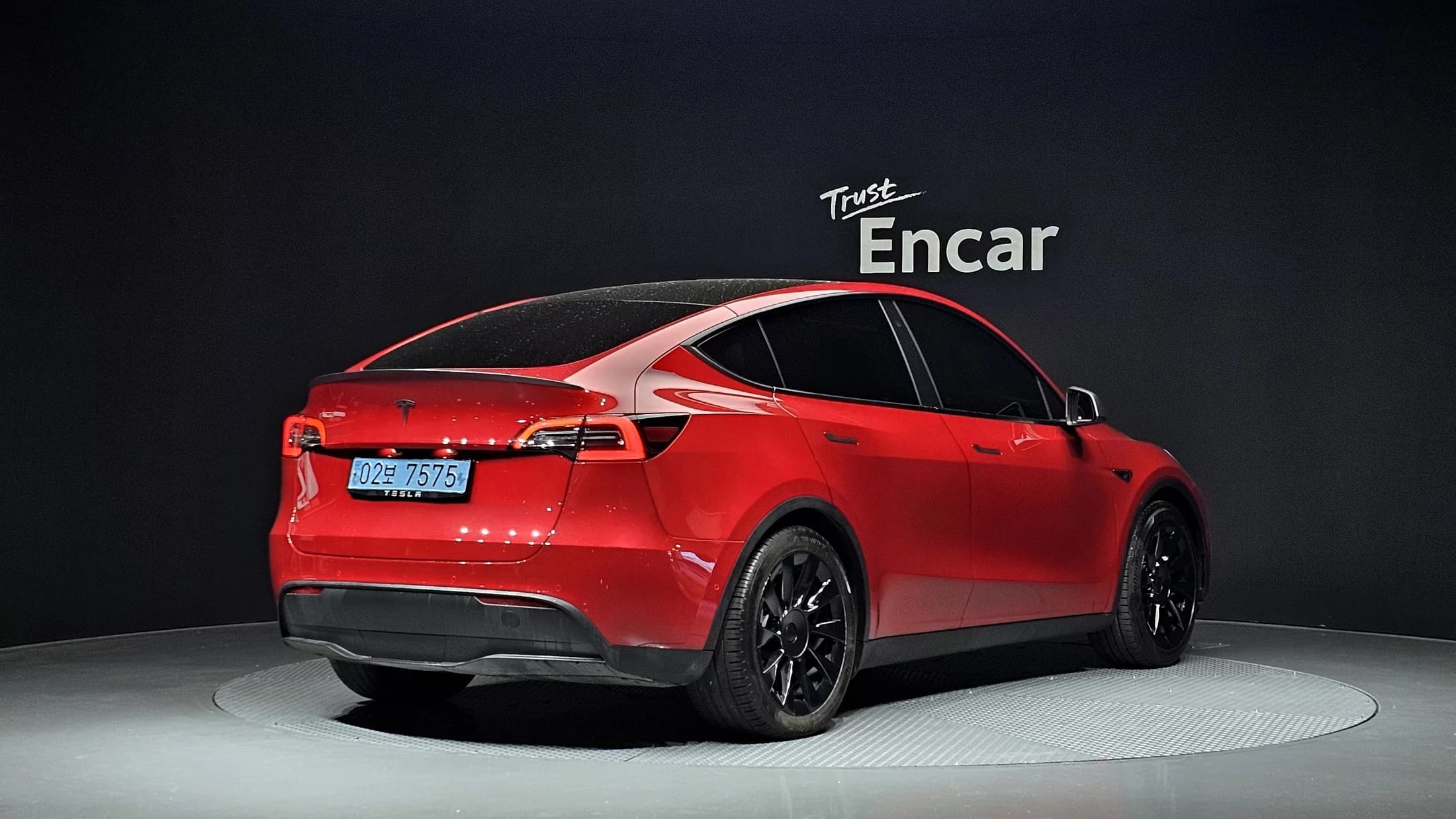 Tesla Model Y Standard Range, электромобиль, 2021 г. 57587 км. — фото 2