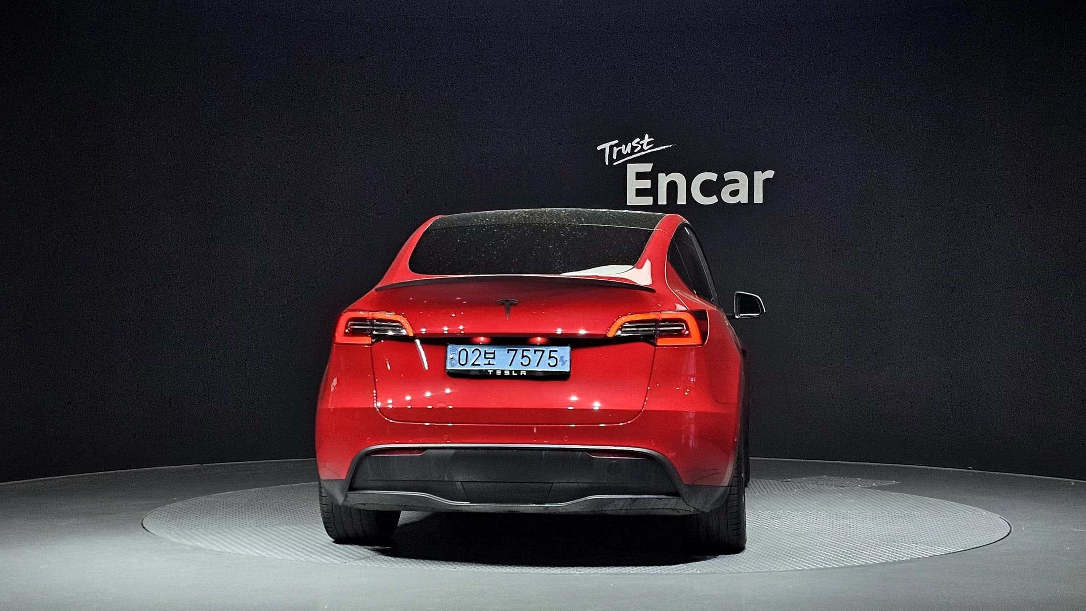 Tesla Model Y Standard Range, электромобиль, 2021 г. 57587 км. — фото 4