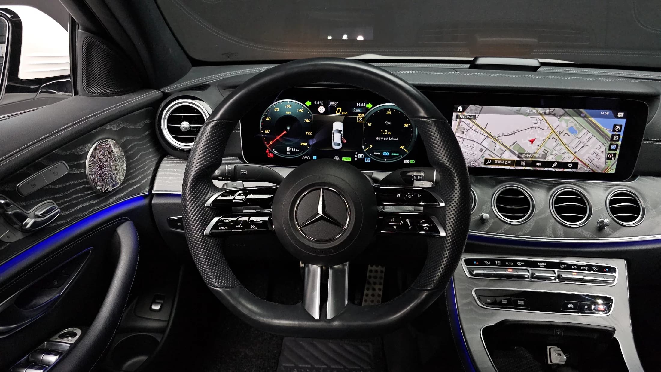 Mercedes-Benz E-Class E350 4MATIC AMG Line, 2022 г. 46224 км. — фото 13