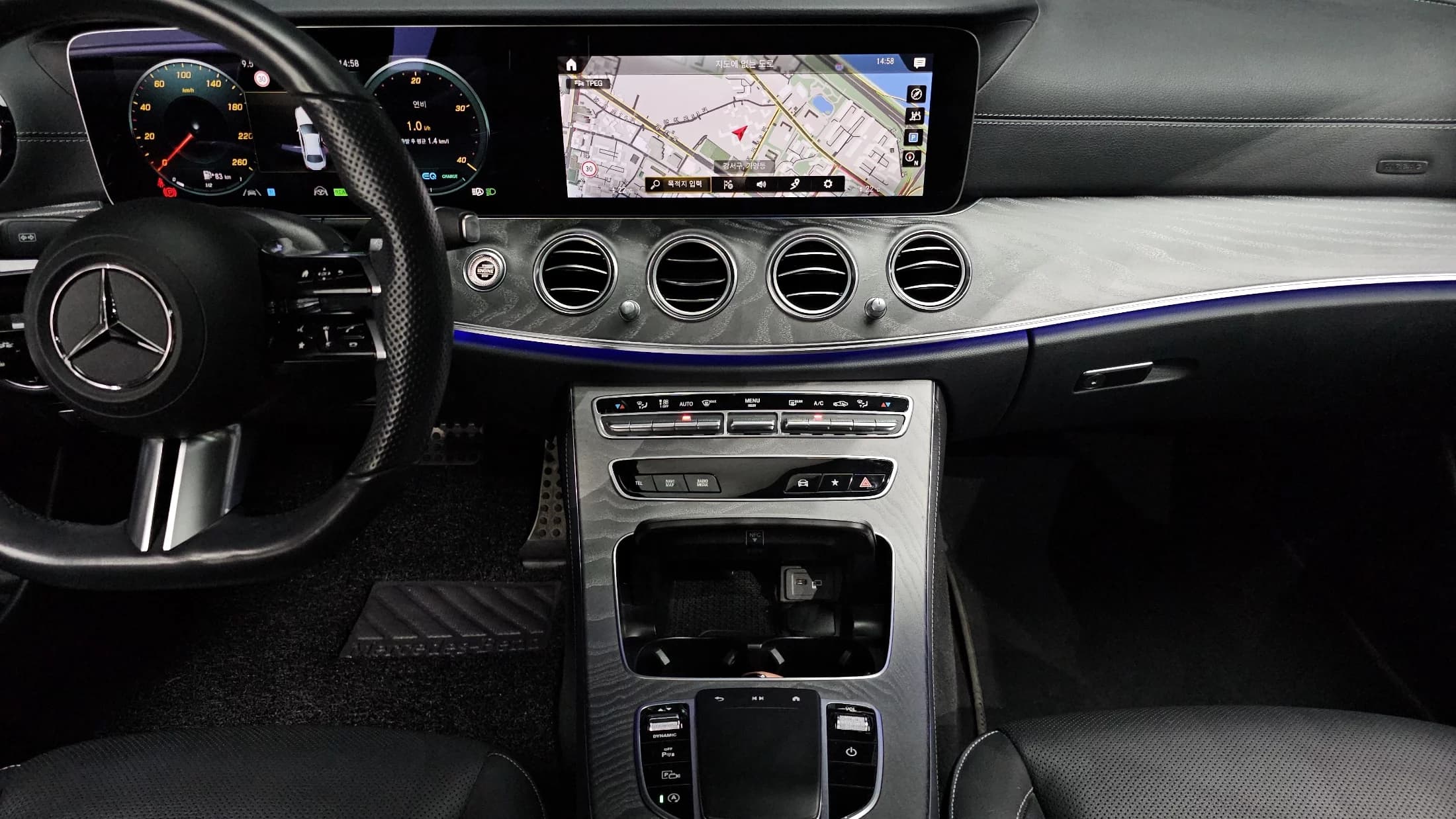Mercedes-Benz E-Class E350 4MATIC AMG Line, 2022 г. 46224 км. — фото 14