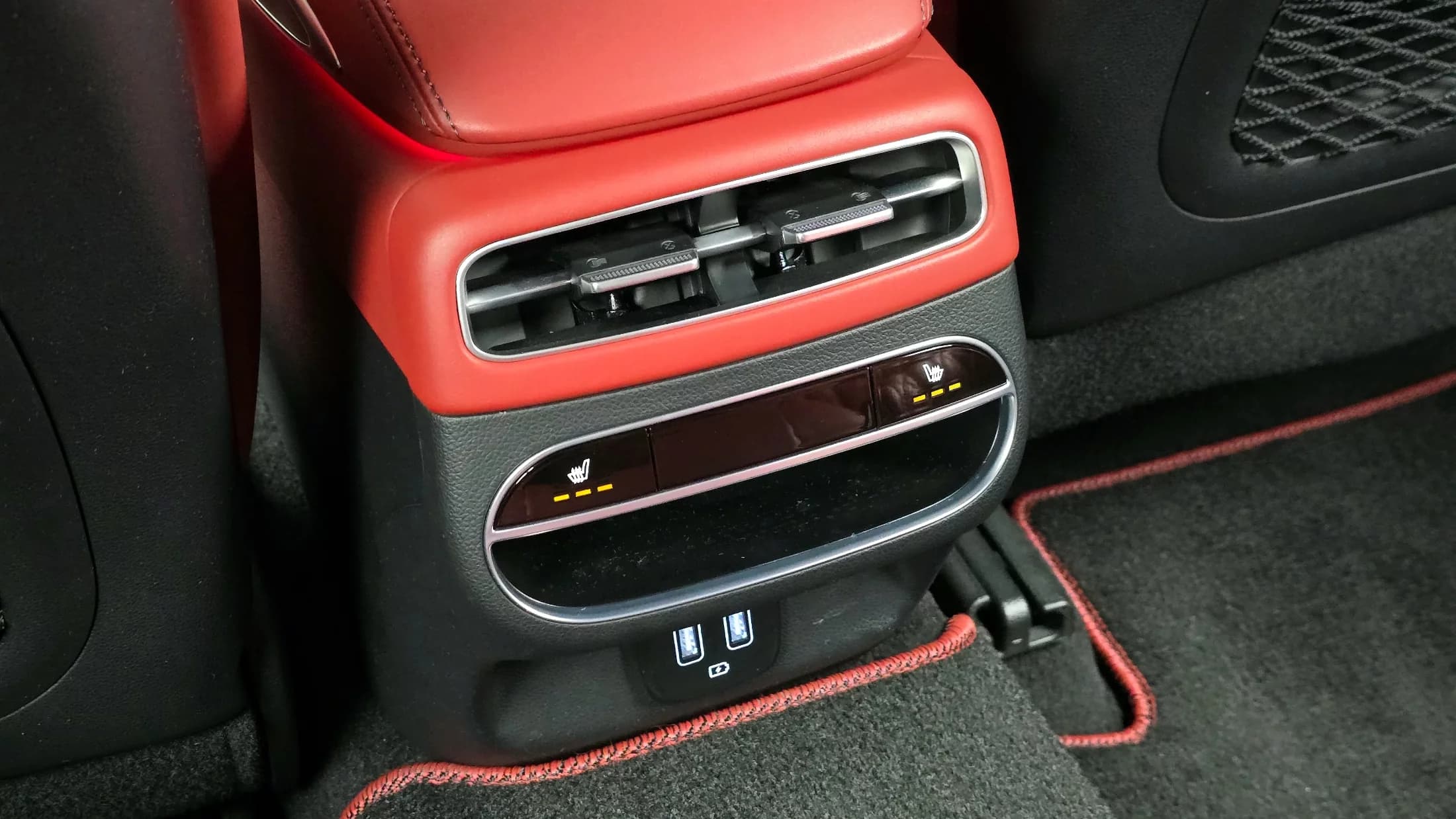 Genesis GV70 2.5T Gasoline AWD, 2021 г. 62241 км. — фото 19