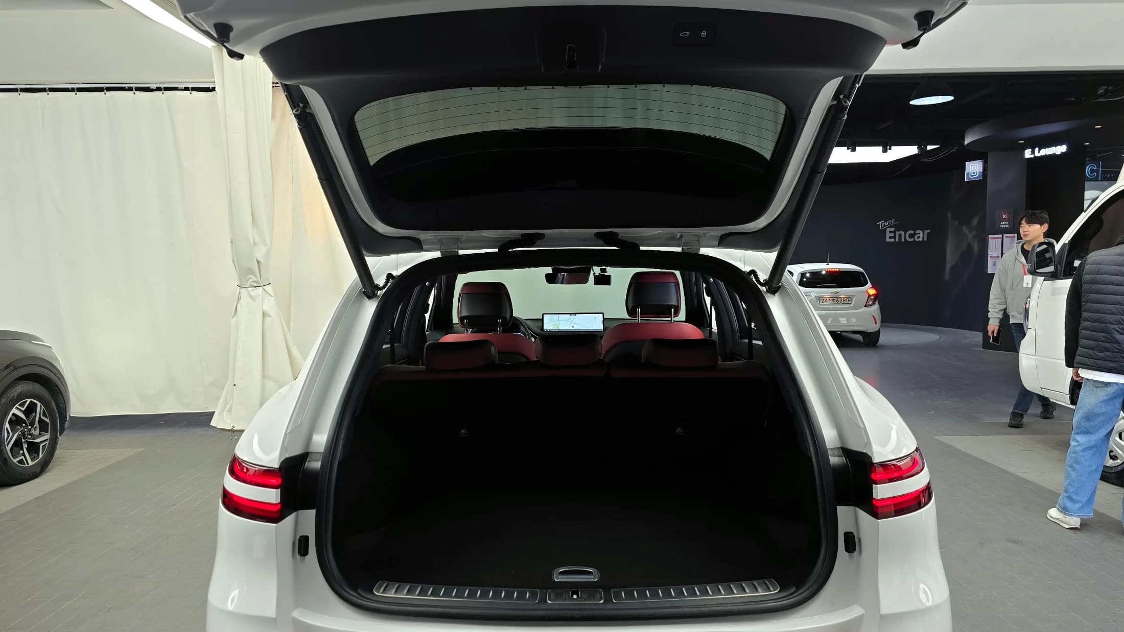 Genesis GV70 2.5T Gasoline AWD, 2021 г. 62241 км. — фото 20