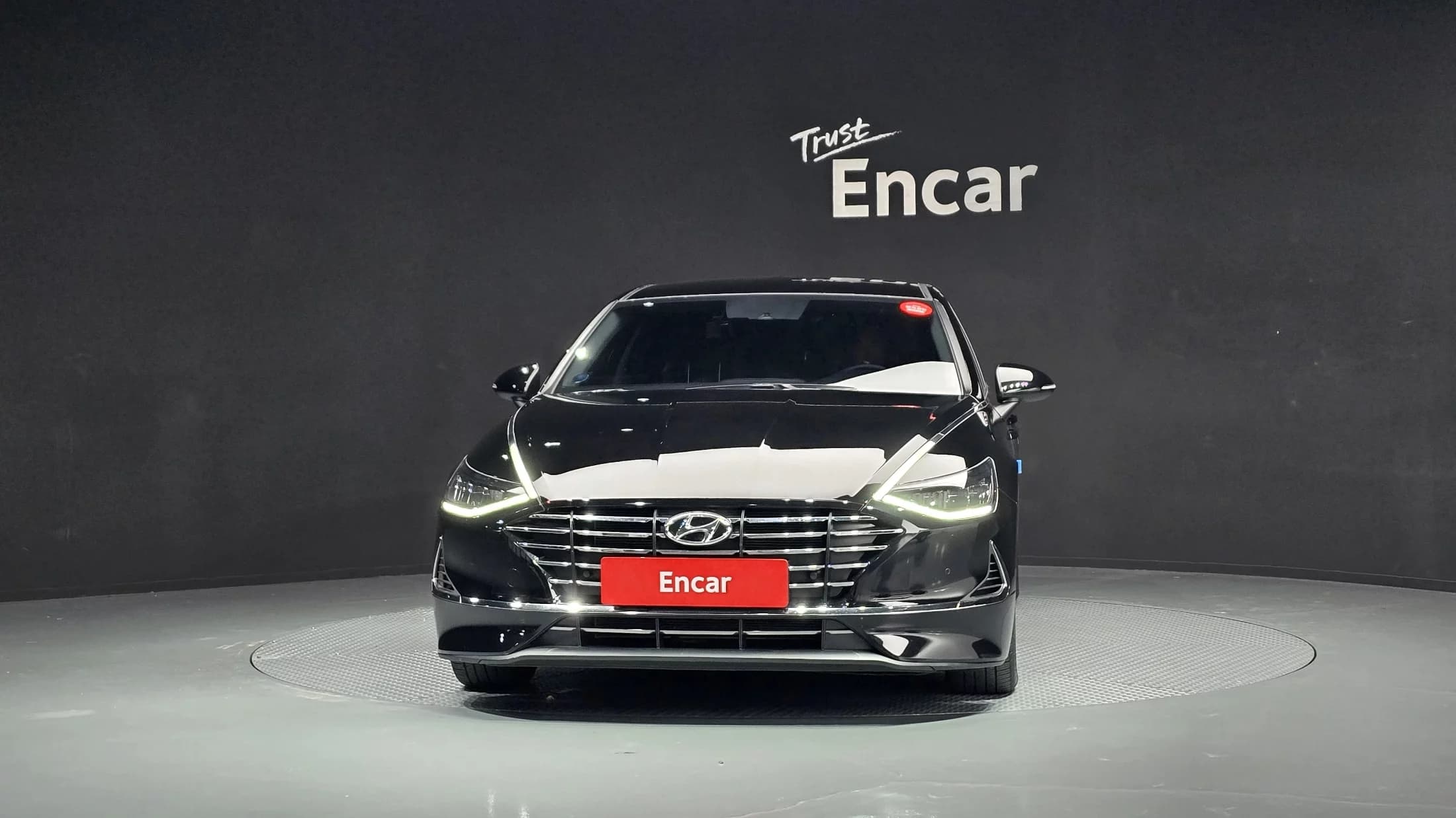 Hyundai Sonata 2.0 Premium Family, 2021 г. 38513 км. — фото 3