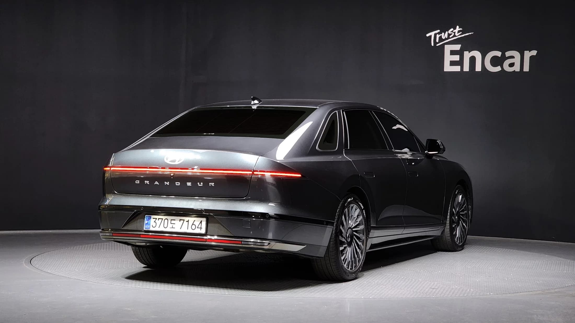 Hyundai Grandeur 2,5 Gasoline 2WD Calligraphy, 2023 г. 51496 км. — фото 2
