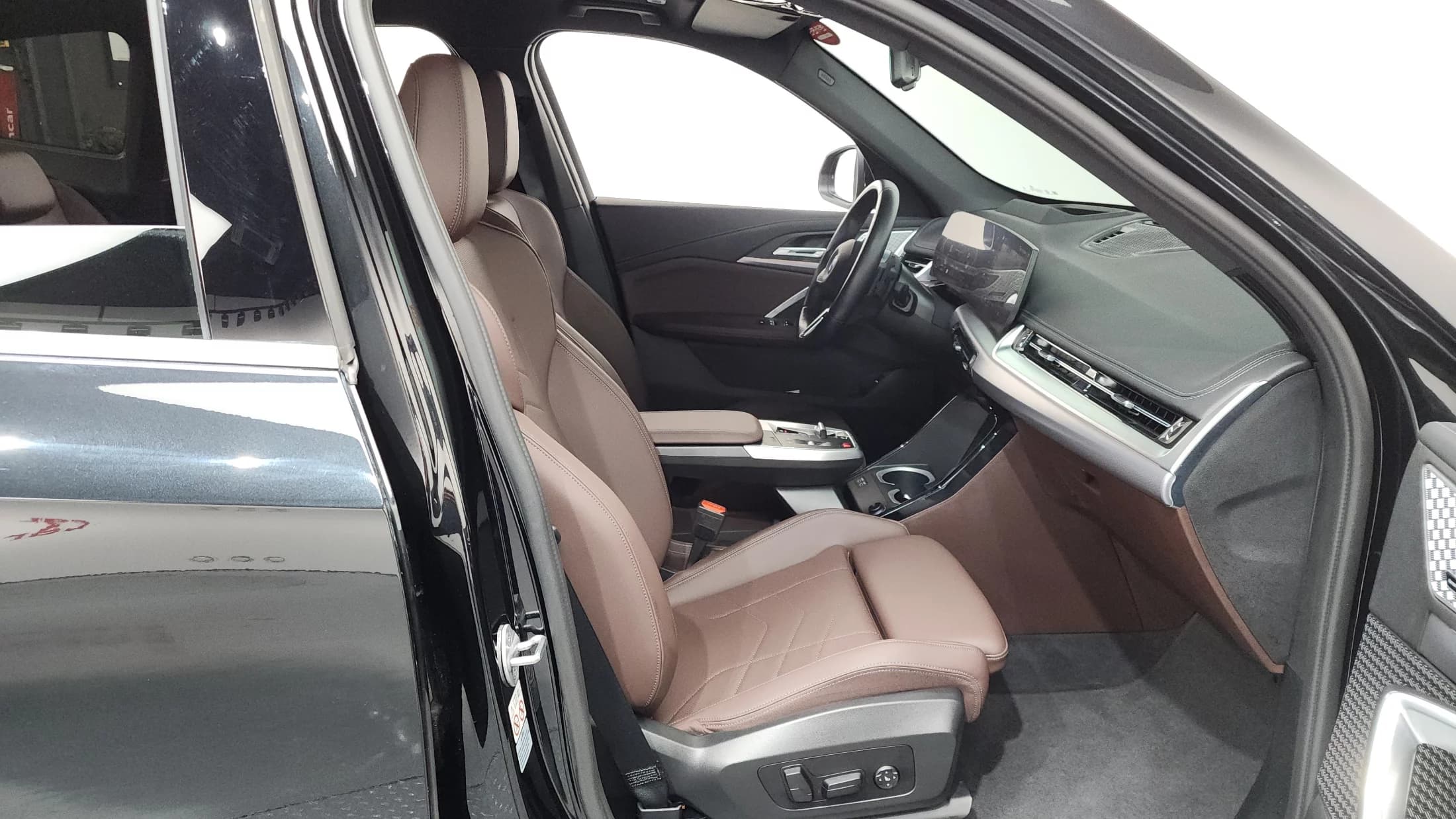 BMW X1 sDrive 20i M Sport, 2023 г. 25751 км. — фото 11