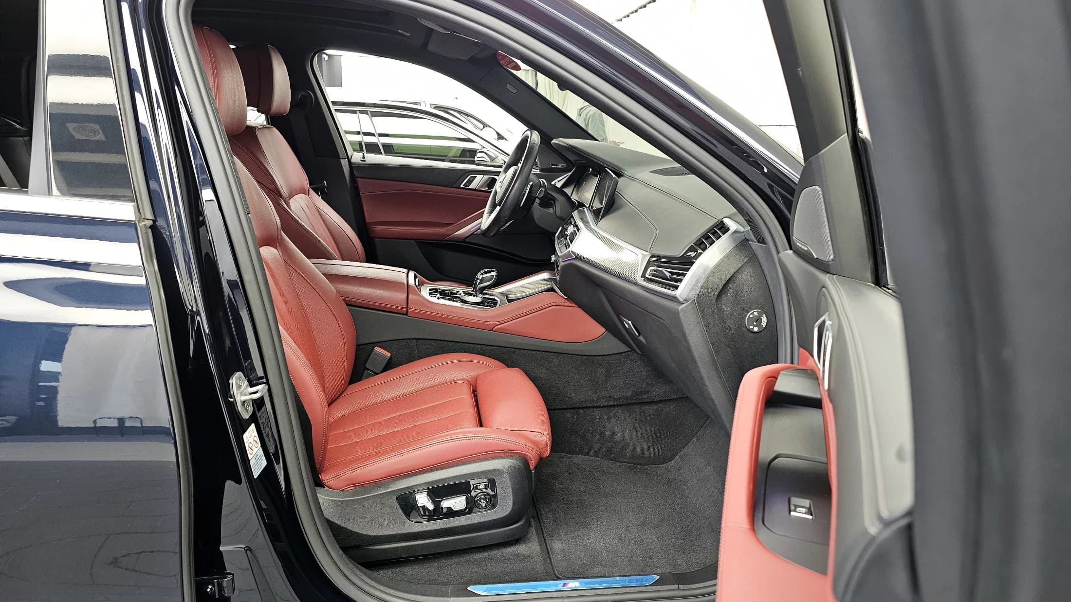 BMW X6 xDrive40i M Sport, 2021 г. 89740 км. — фото 11