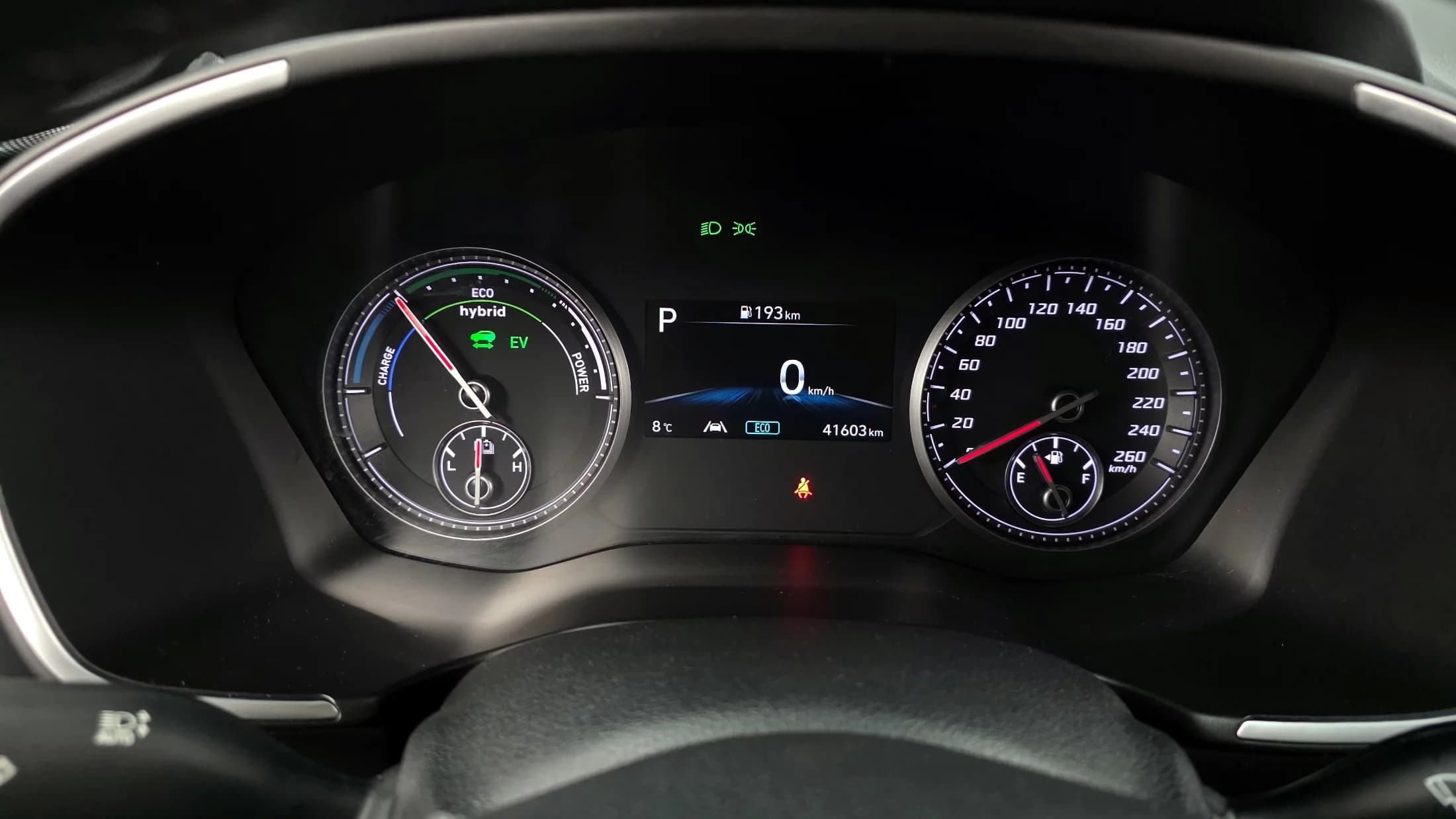 Hyundai Santa Fe HEV 1.6 4WD Exclusive, гибрид, 2021 г. 41667 км. — фото 8