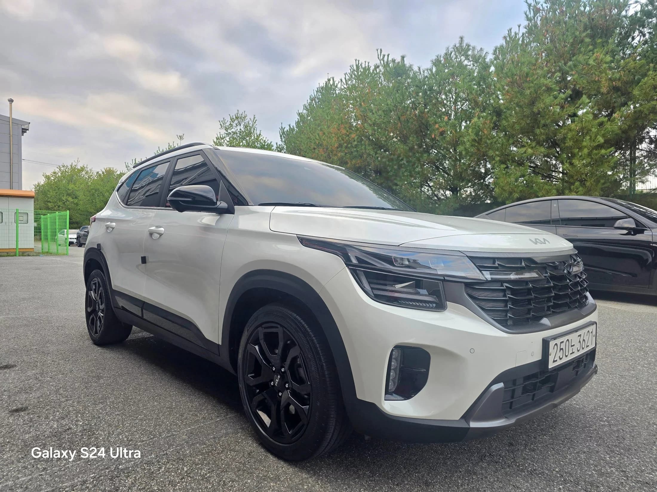 Kia Seltos Gasoline 1.6 Turbo 4WD Gravity, 2023 г. 38524 км. — фото 2