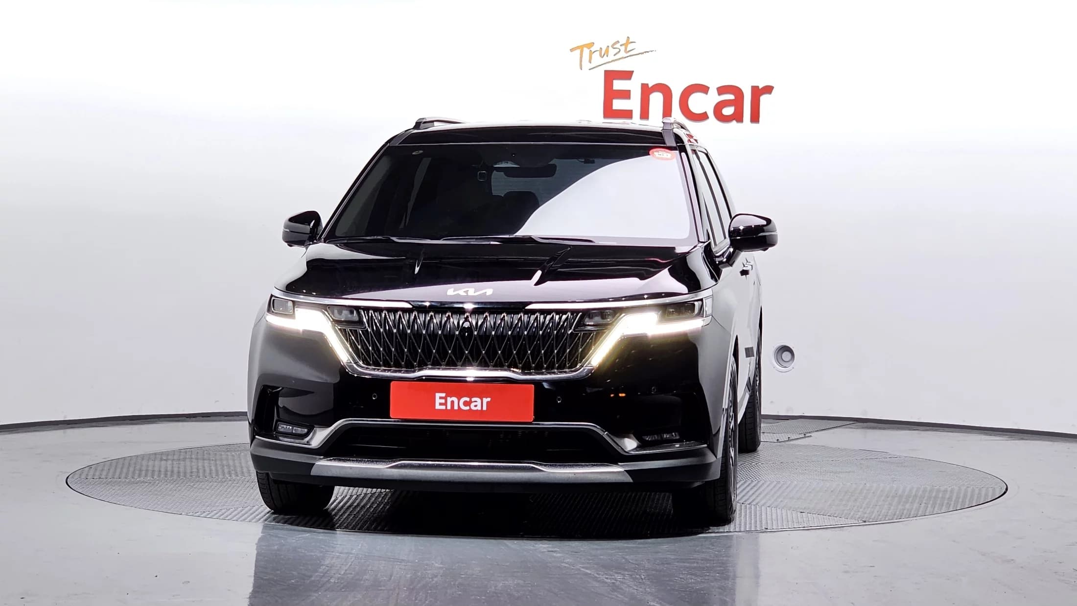Kia Carnival Gasoline 9-Seater Signature, 2022 г. 81635 км. — фото 3