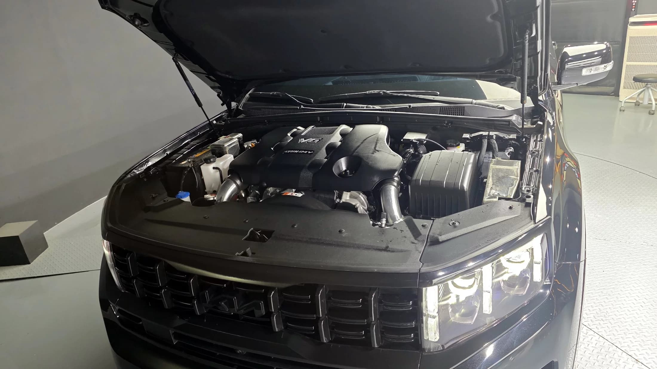 Kia Mohave Diesel 3.0 4WD 6-Seater Masters, 2022 г. 25664 км. — фото 6