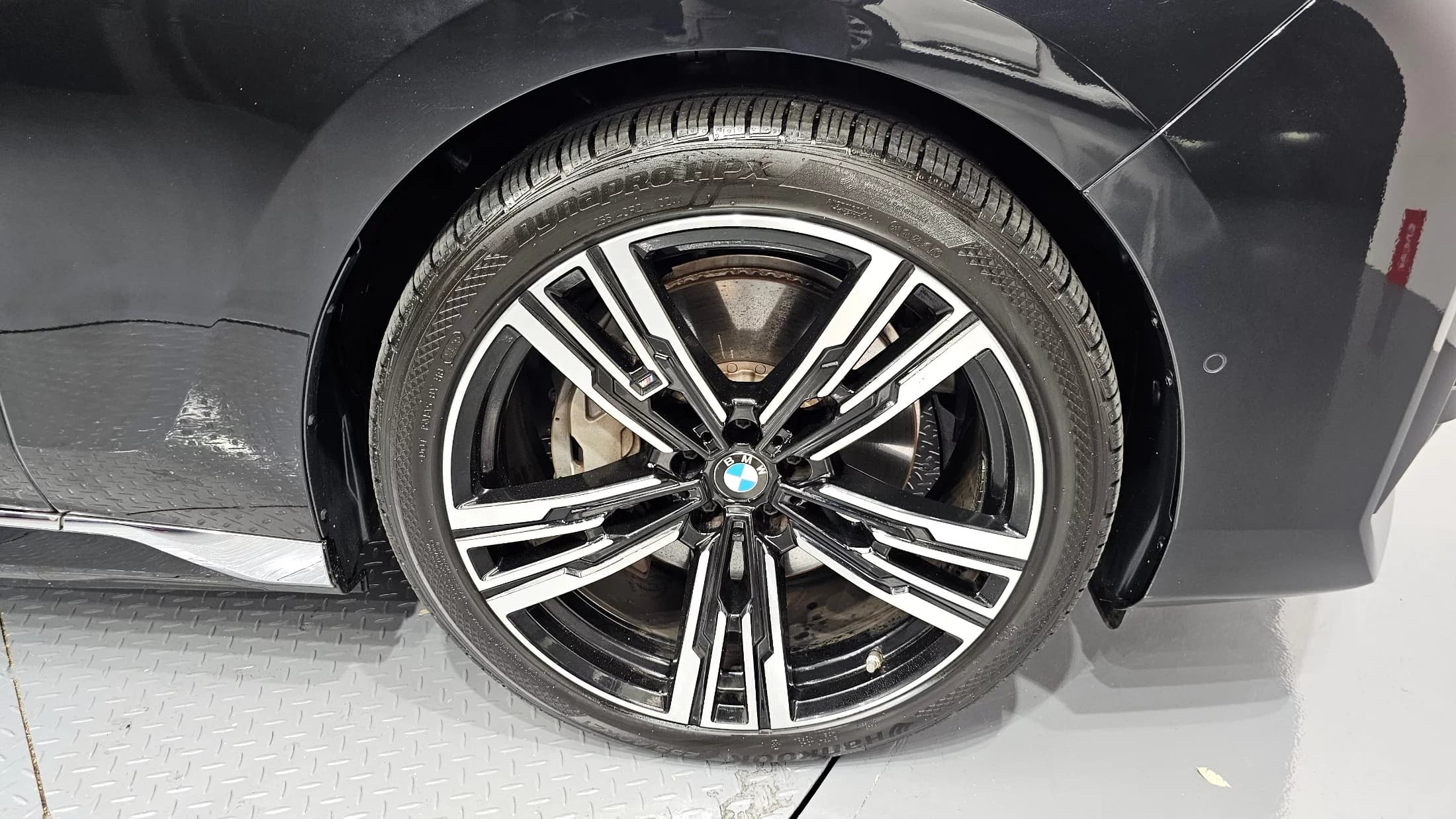 BMW i7 xDrive 60 M sport, электромобиль, 2024 г. 45358 км. — фото 5