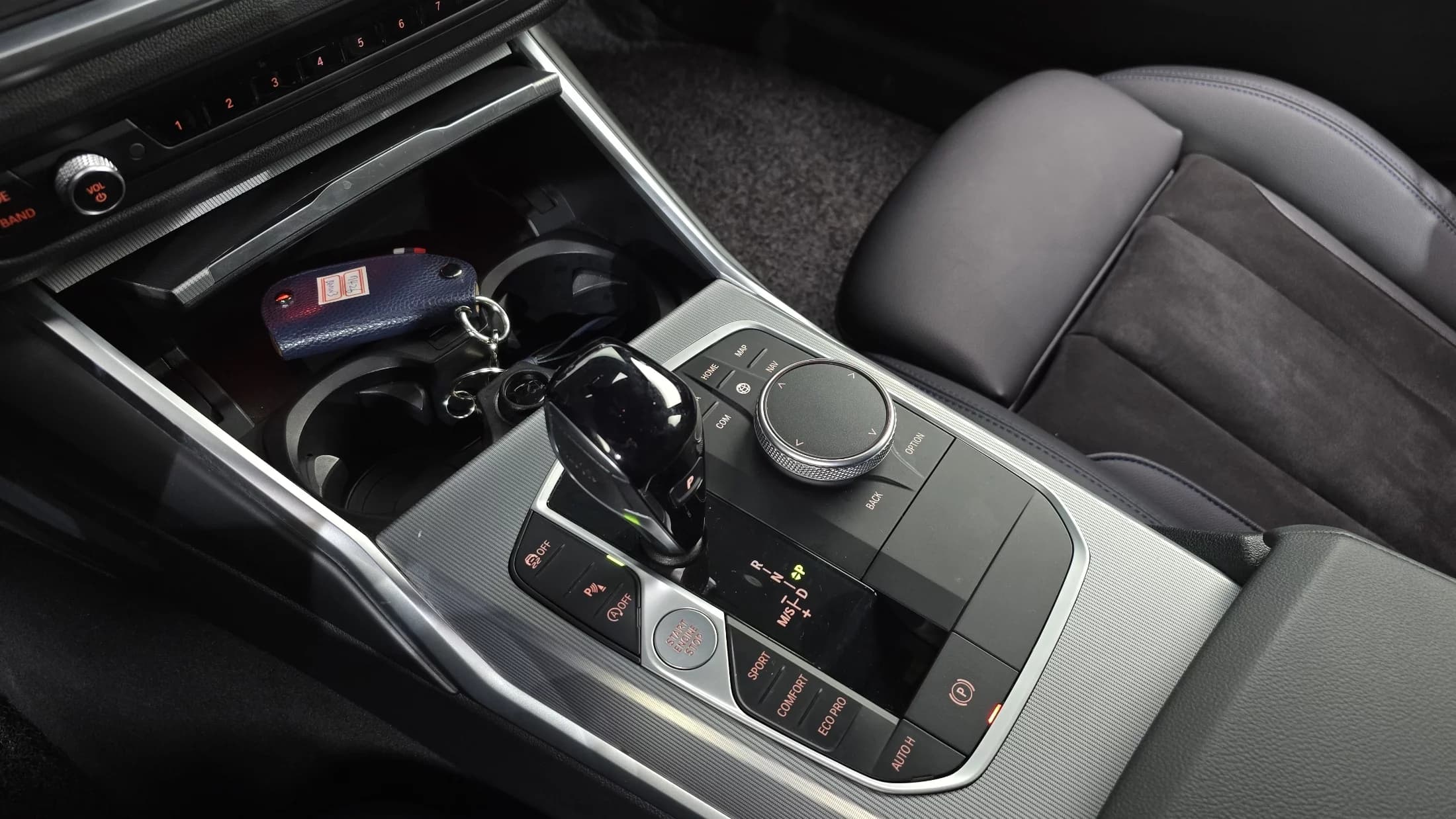 BMW 3-Series 320i M Sport, 2022 г. 30646 км. — фото 9