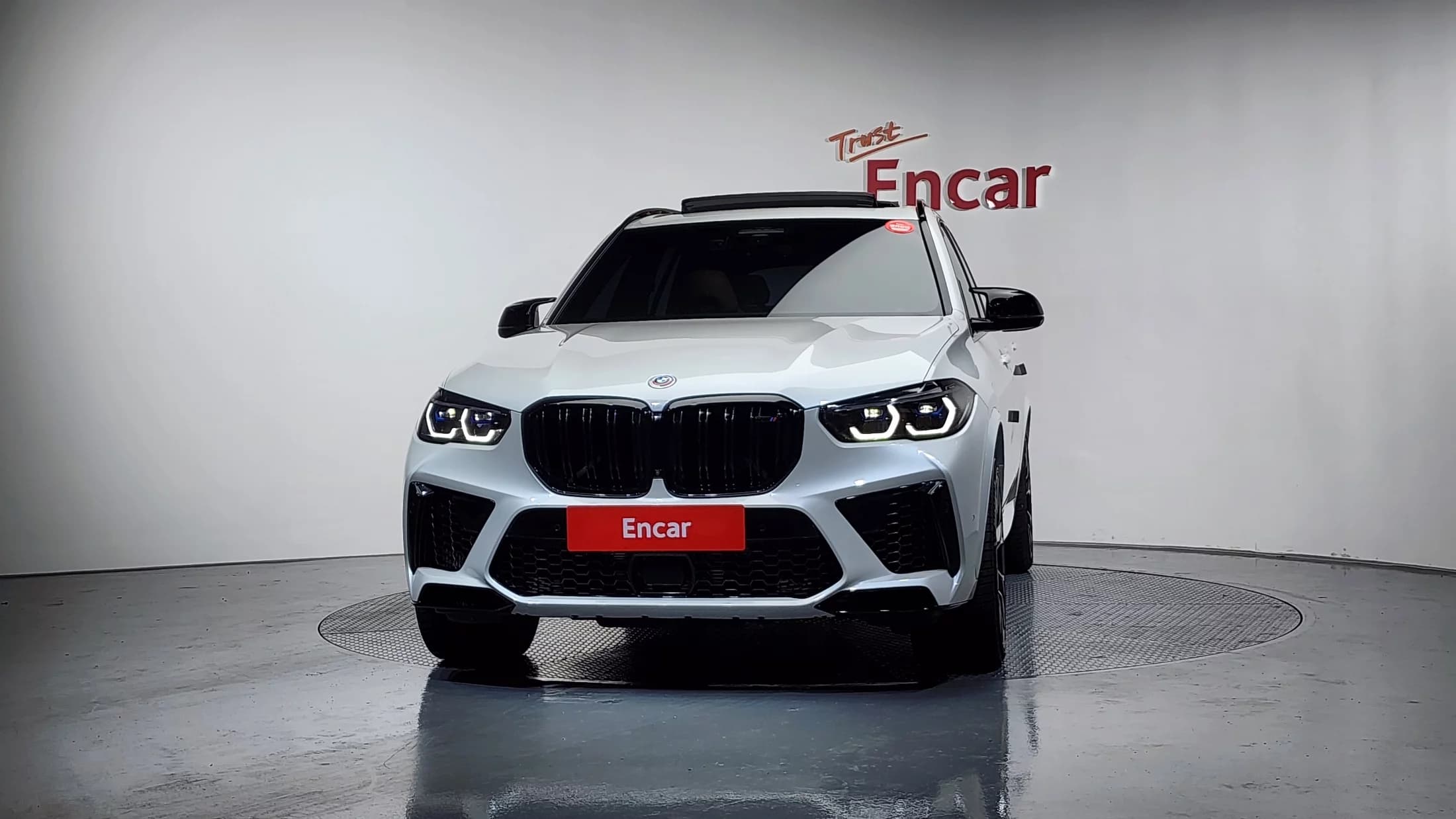 BMW X5 M 4.4 Competition, 2023 г. 62545 км. — фото 2