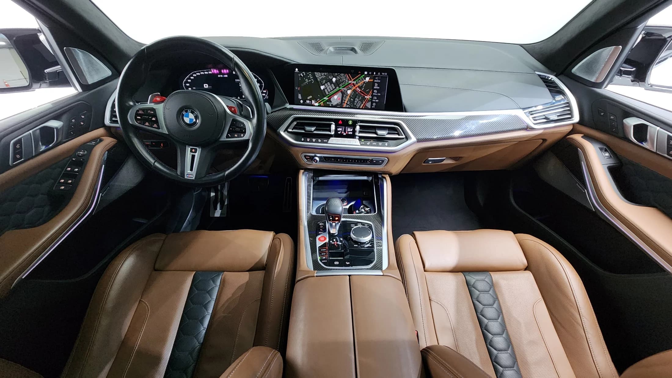 BMW X5 M 4.4 Competition, 2023 г. 62545 км. — фото 6