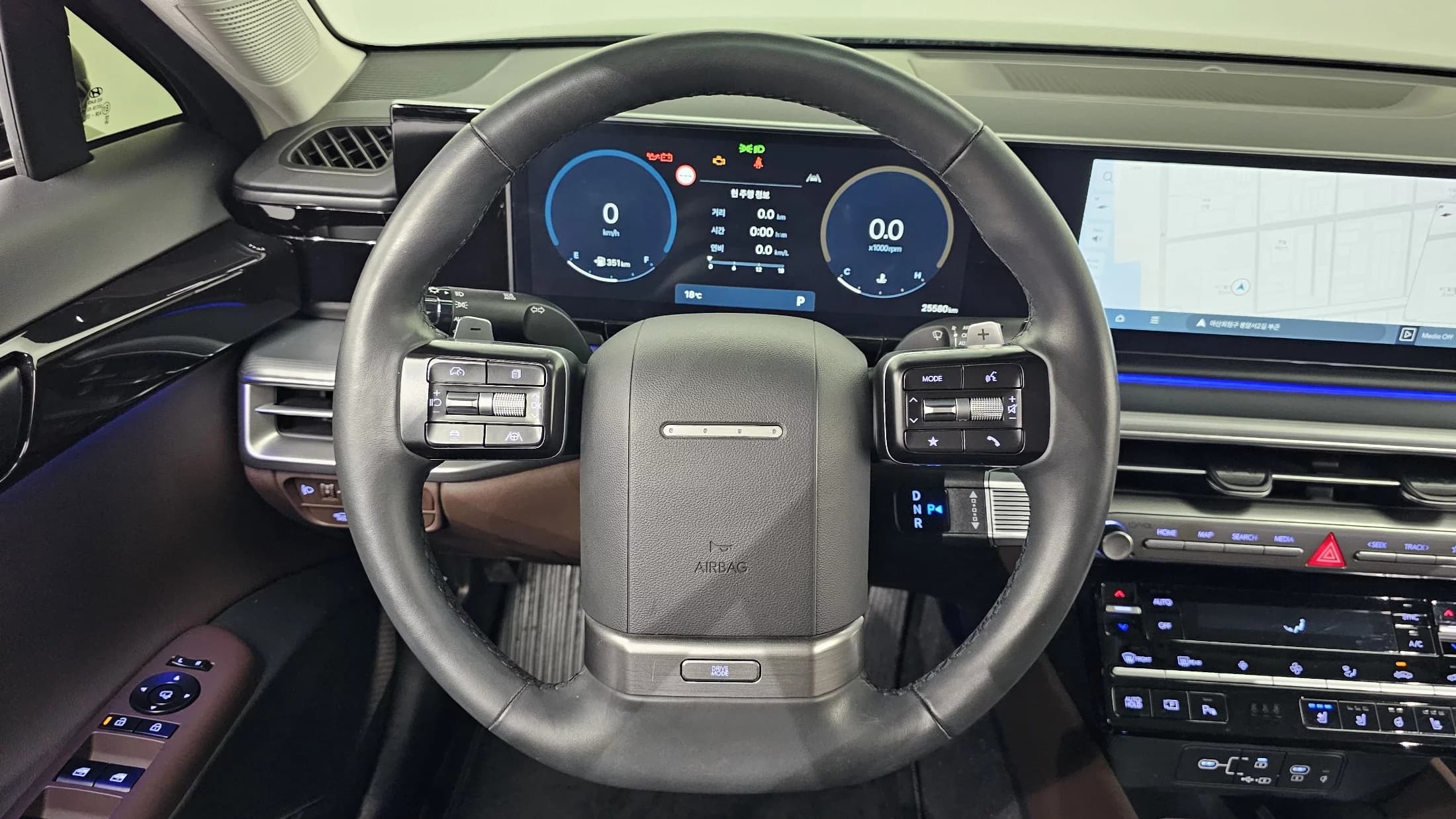 Hyundai Grandeur 2,5 Gasoline 2WD Premium, 2022 г. 25600 км. — фото 13