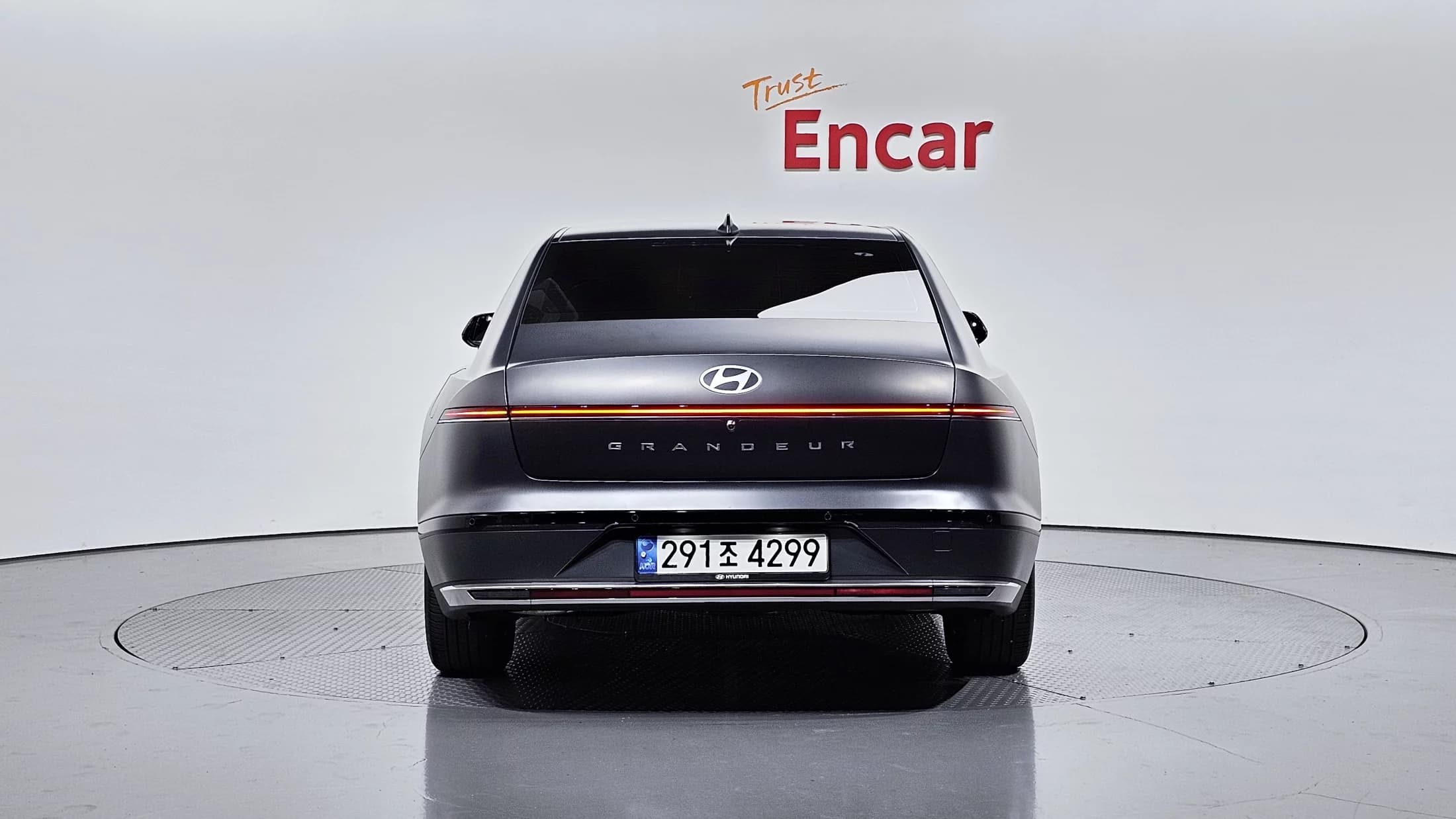 Hyundai Grandeur 2,5 Gasoline 2WD Premium, 2022 г. 25600 км. — фото 4