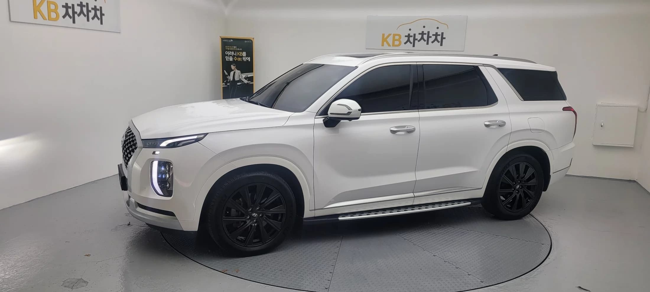 Hyundai Palisade Diesel 2.2 4WD VIP, 2021 г. 55528 км. — фото 3