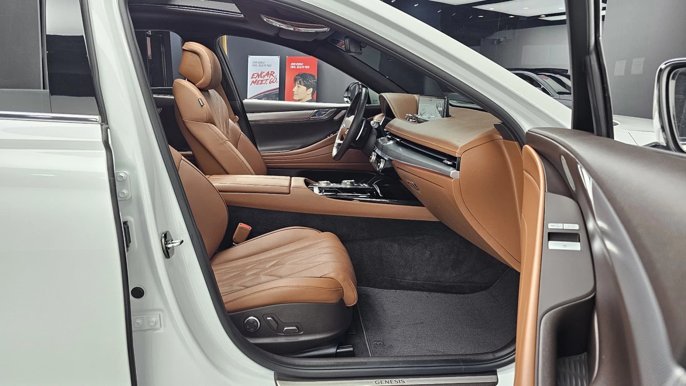 Genesis G80 Gasoline 2.5 Turbo AWD, 2023 г. 105613 км. — фото 12