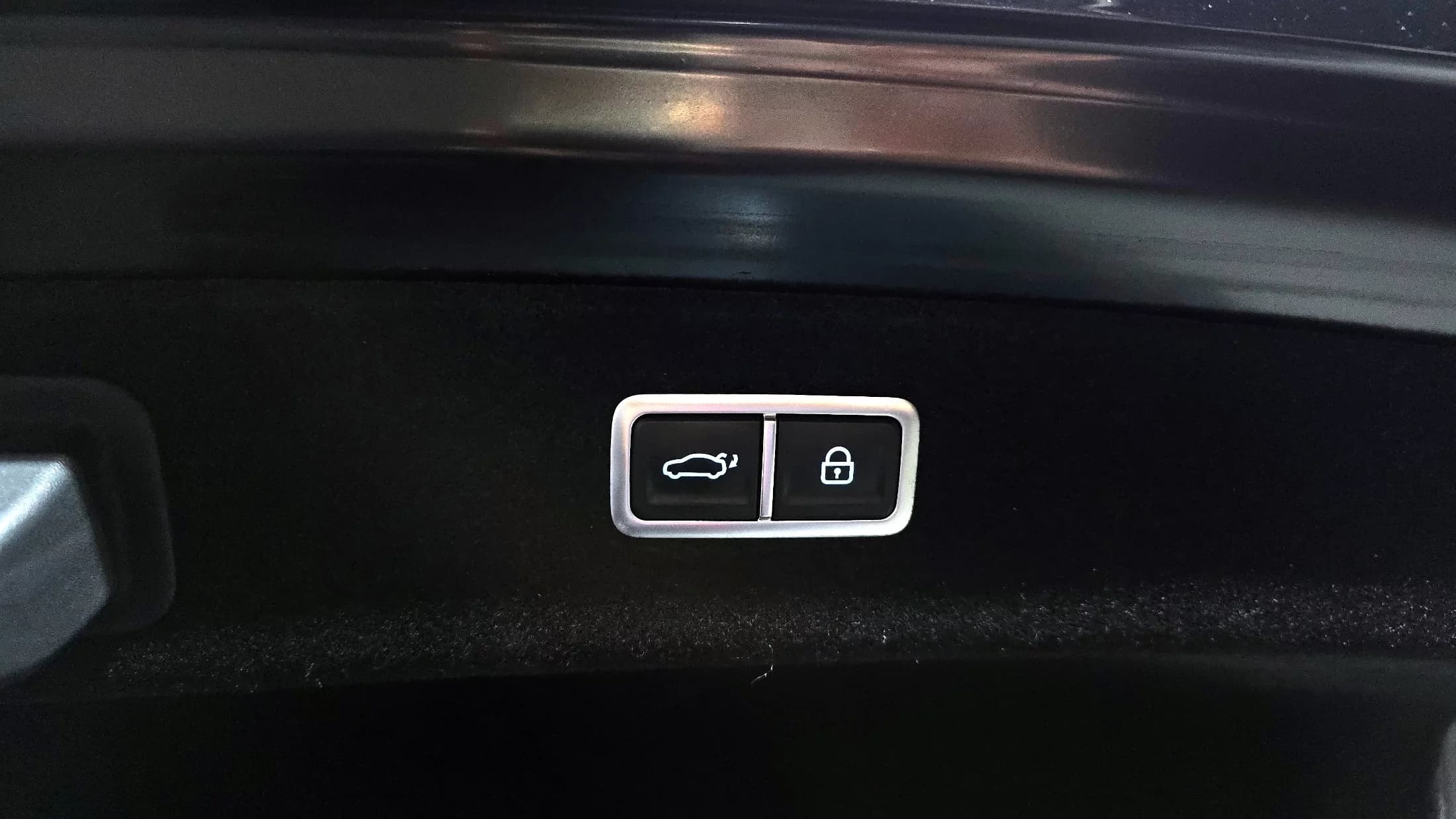 Genesis G90 Gasoline 3.5 Turbo AWD, 2022 г. 56228 км. — фото 20