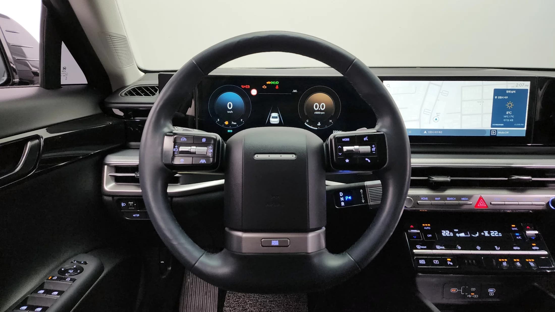 Hyundai Grandeur 3.5 Gasoline 2WD Premium, 2022 г. 22103 км. — фото 13