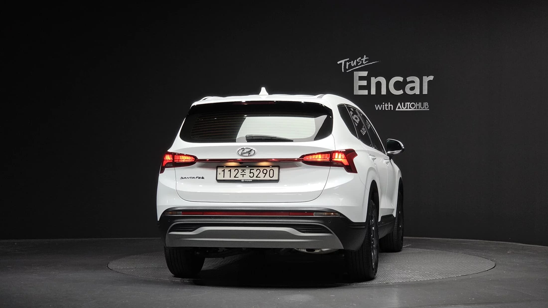Hyundai Santa Fe HEV 1.6 2WD Exclusive, гибрид, 2021 г. 42421 км. — фото 4