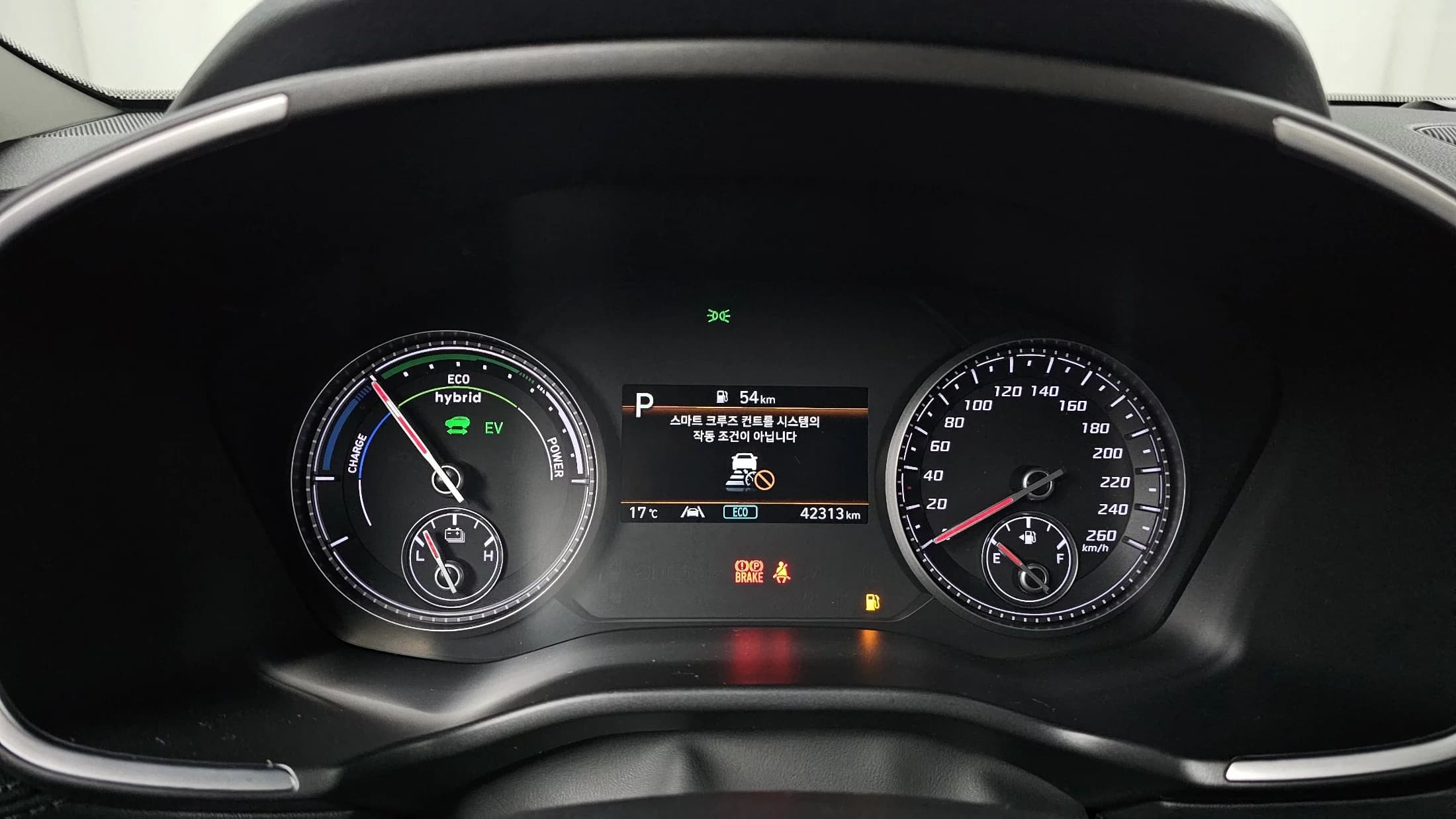 Hyundai Santa Fe HEV 1.6 2WD Exclusive, гибрид, 2021 г. 42421 км. — фото 8