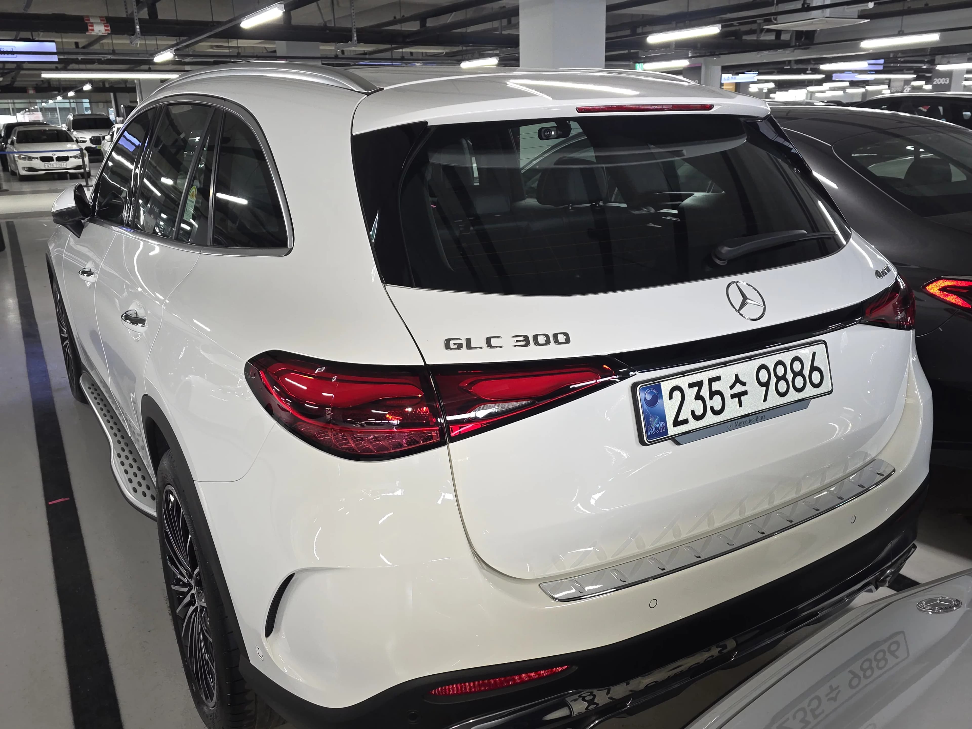 Mercedes-Benz GLC-Class GLC300 4MATIC AMG Line, 2025 г. 5151 км. — фото 3