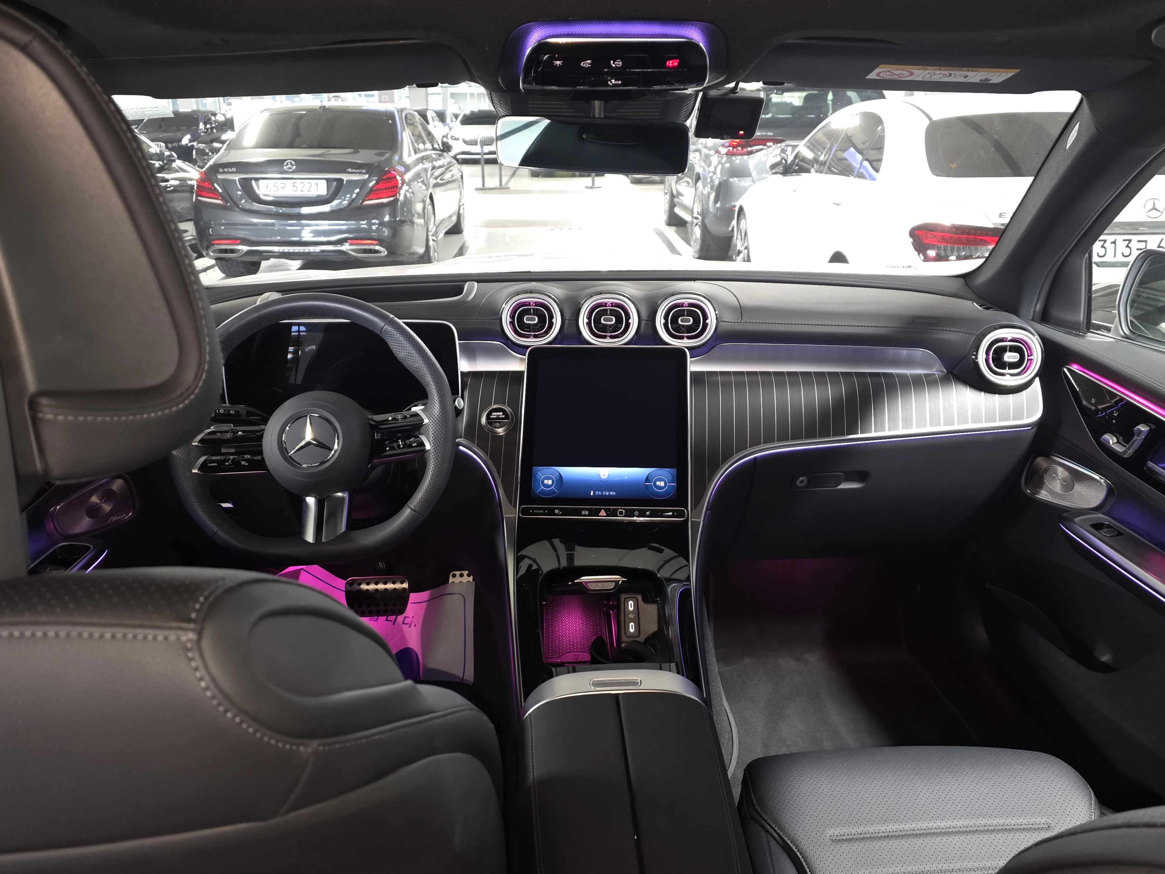 Mercedes-Benz GLC-Class GLC300 4MATIC AMG Line, 2025 г. 5151 км. — фото 5